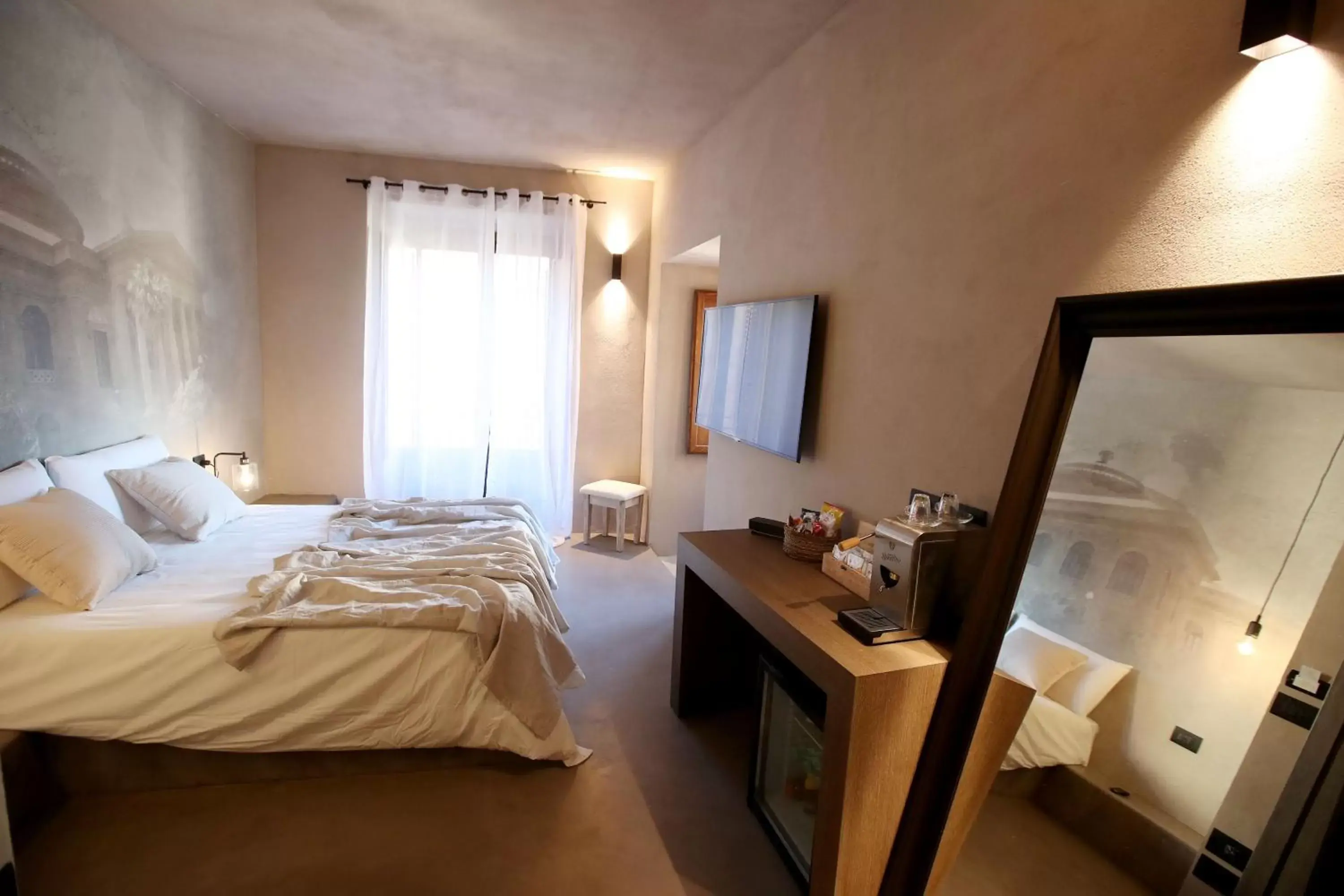 Photo of the whole room, Bed in Casa Nostra Boutique Hotel