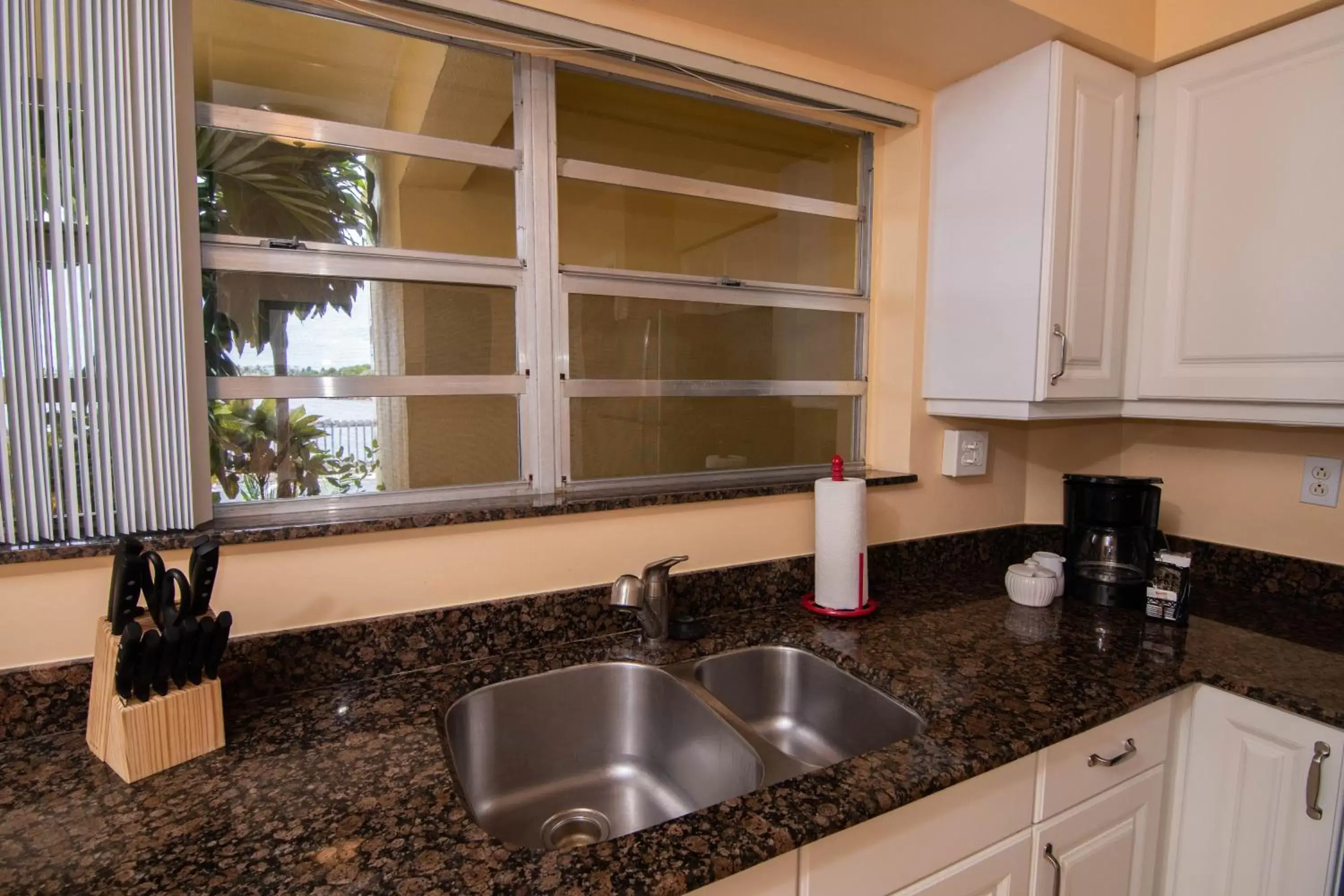 Kitchen/Kitchenette in Palm Beach Waterfront Condos - Full Kitchens!