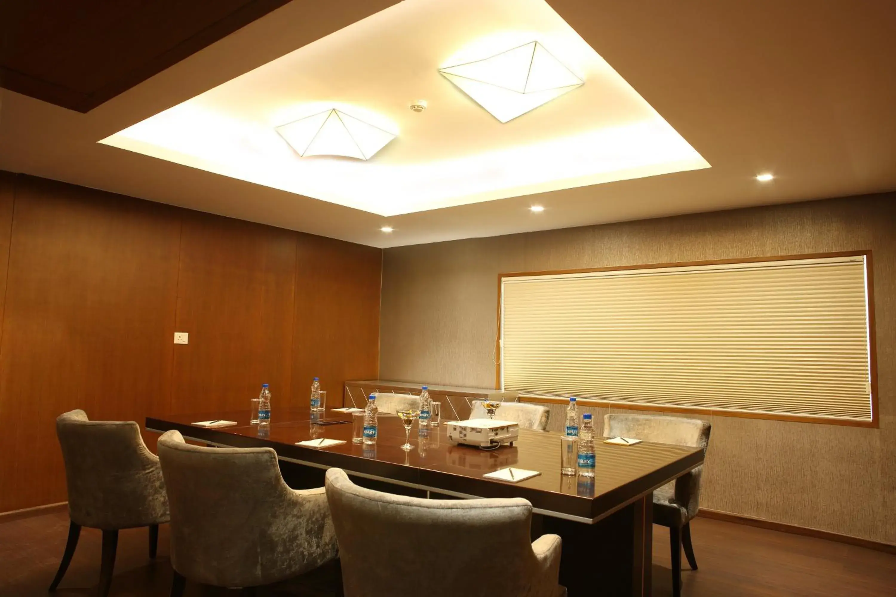 Business facilities in Clarion Hotel President Chennai