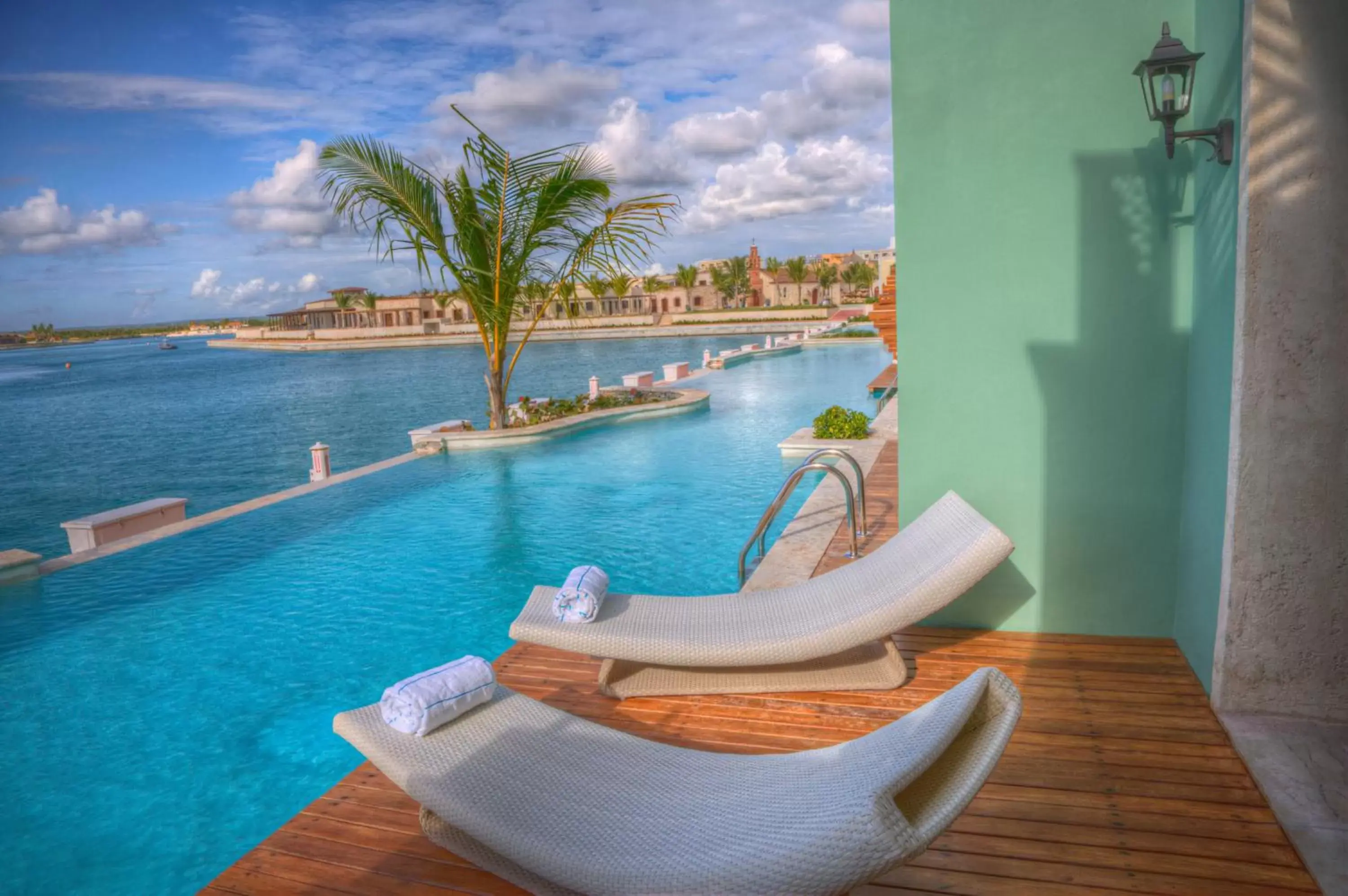 Swimming pool, Guests in Fishing Lodge Cap Cana