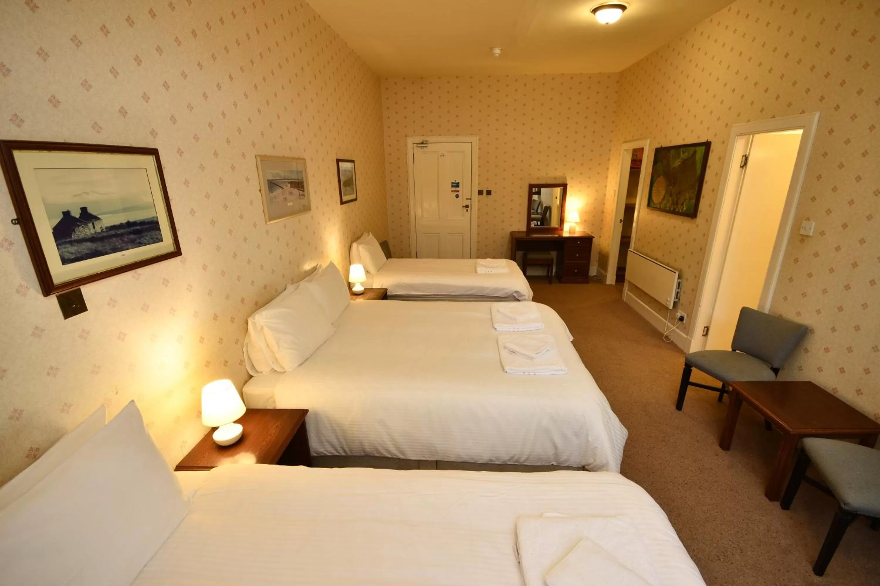 Bed in The Stromness Hotel