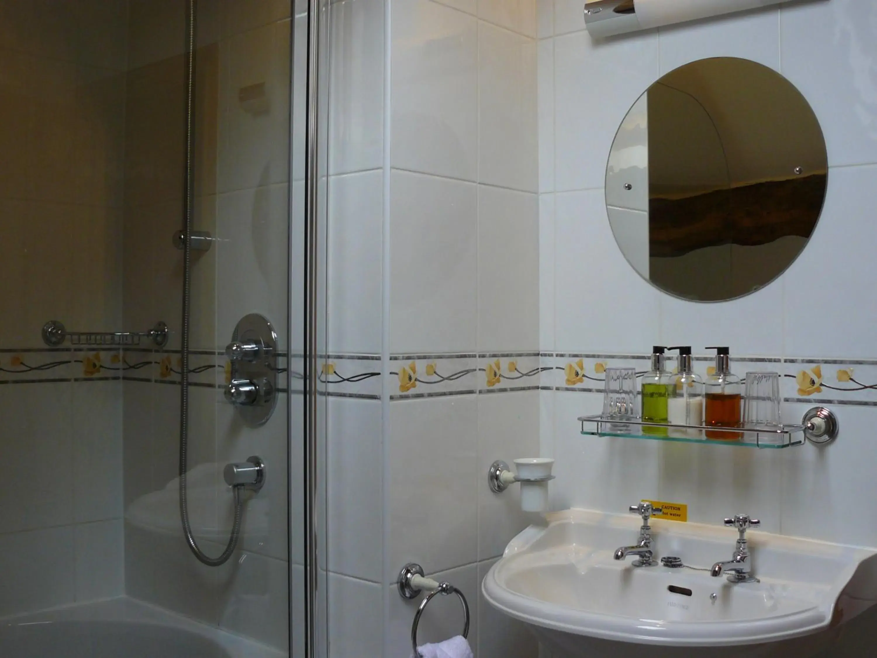 Shower, Bathroom in Ferraris Country House Hotel