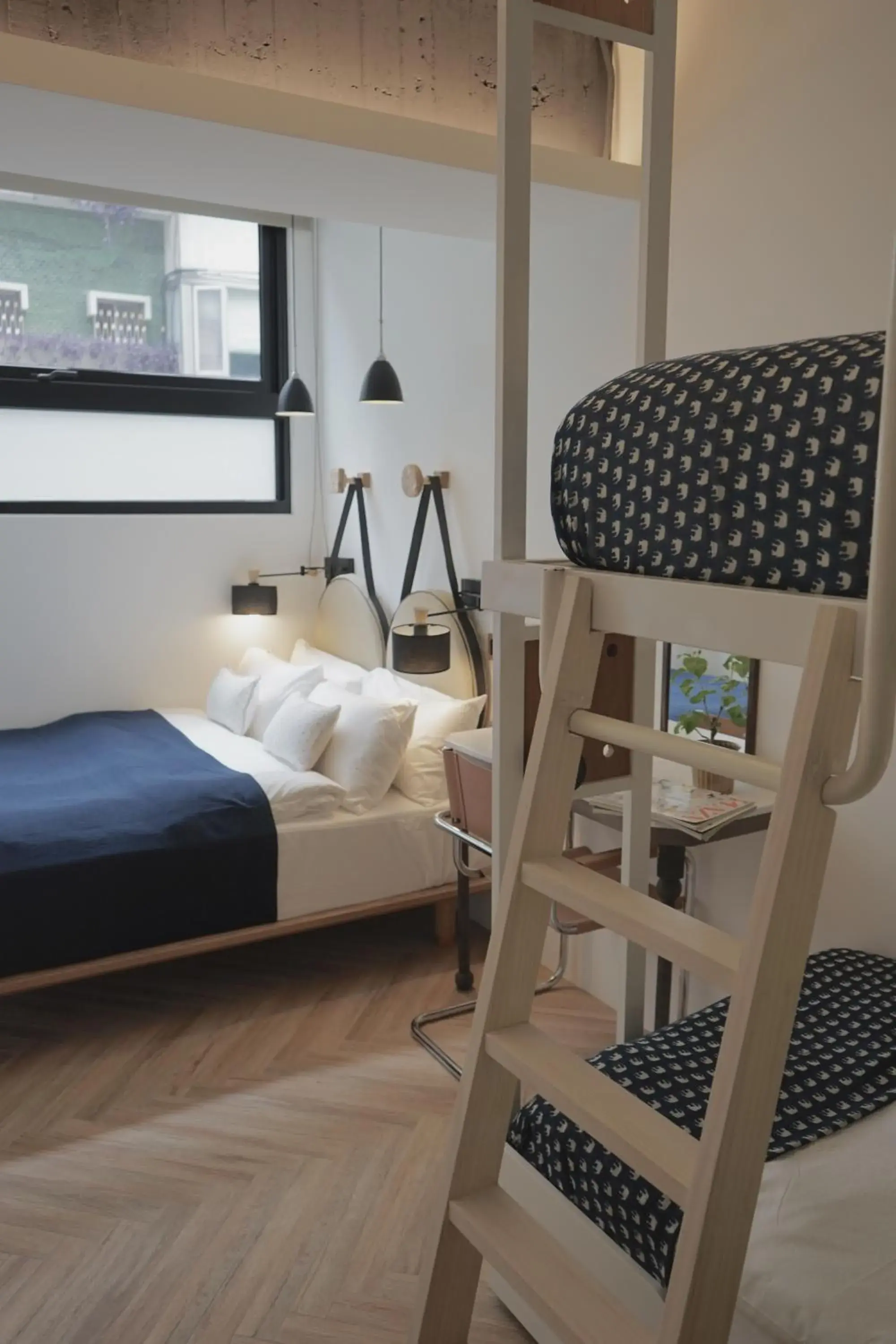 Bedroom, Bunk Bed in Nihao Cafe Hotel