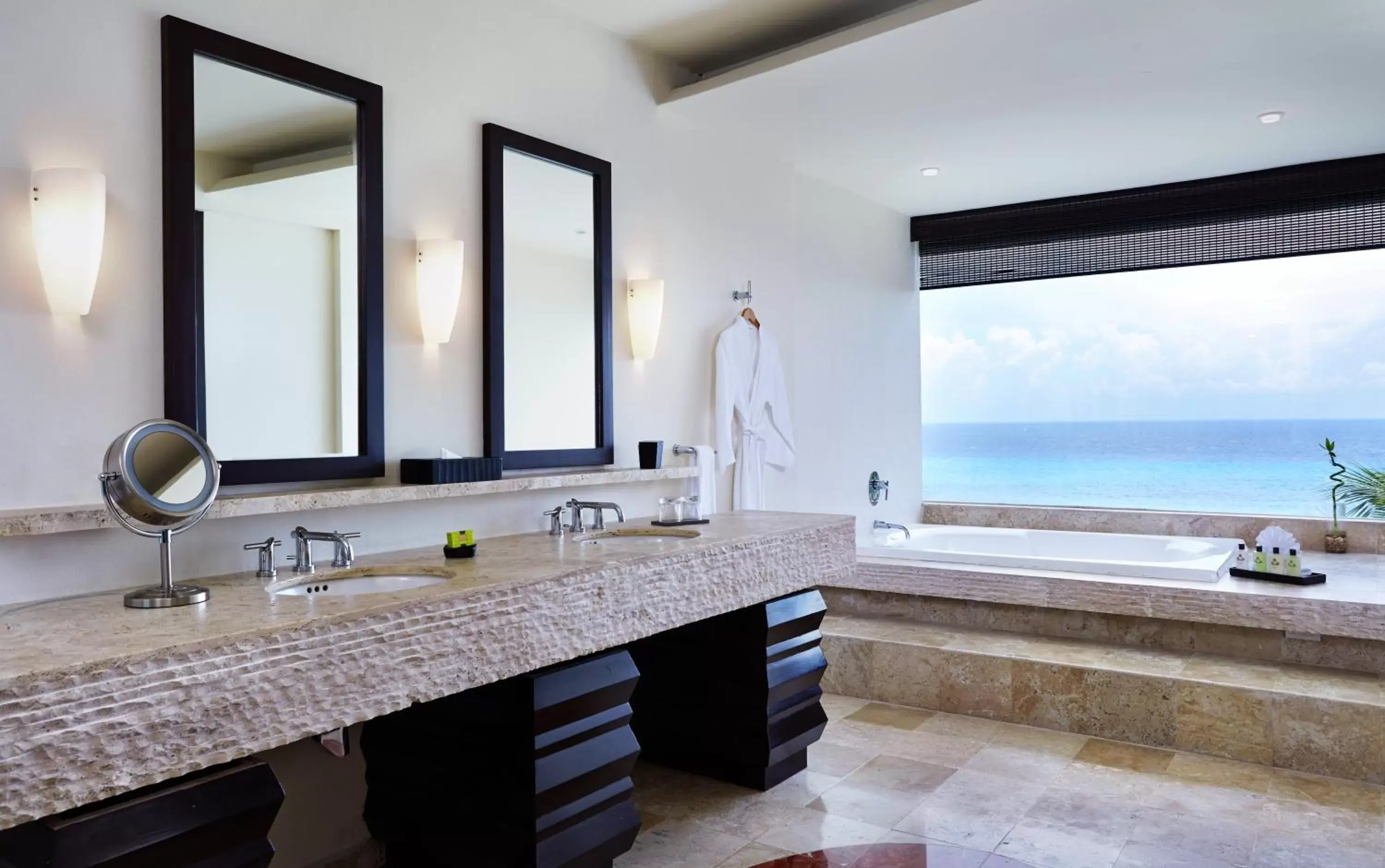 Bathroom in Presidente InterContinental Cozumel Resort & Spa, an IHG Hotel