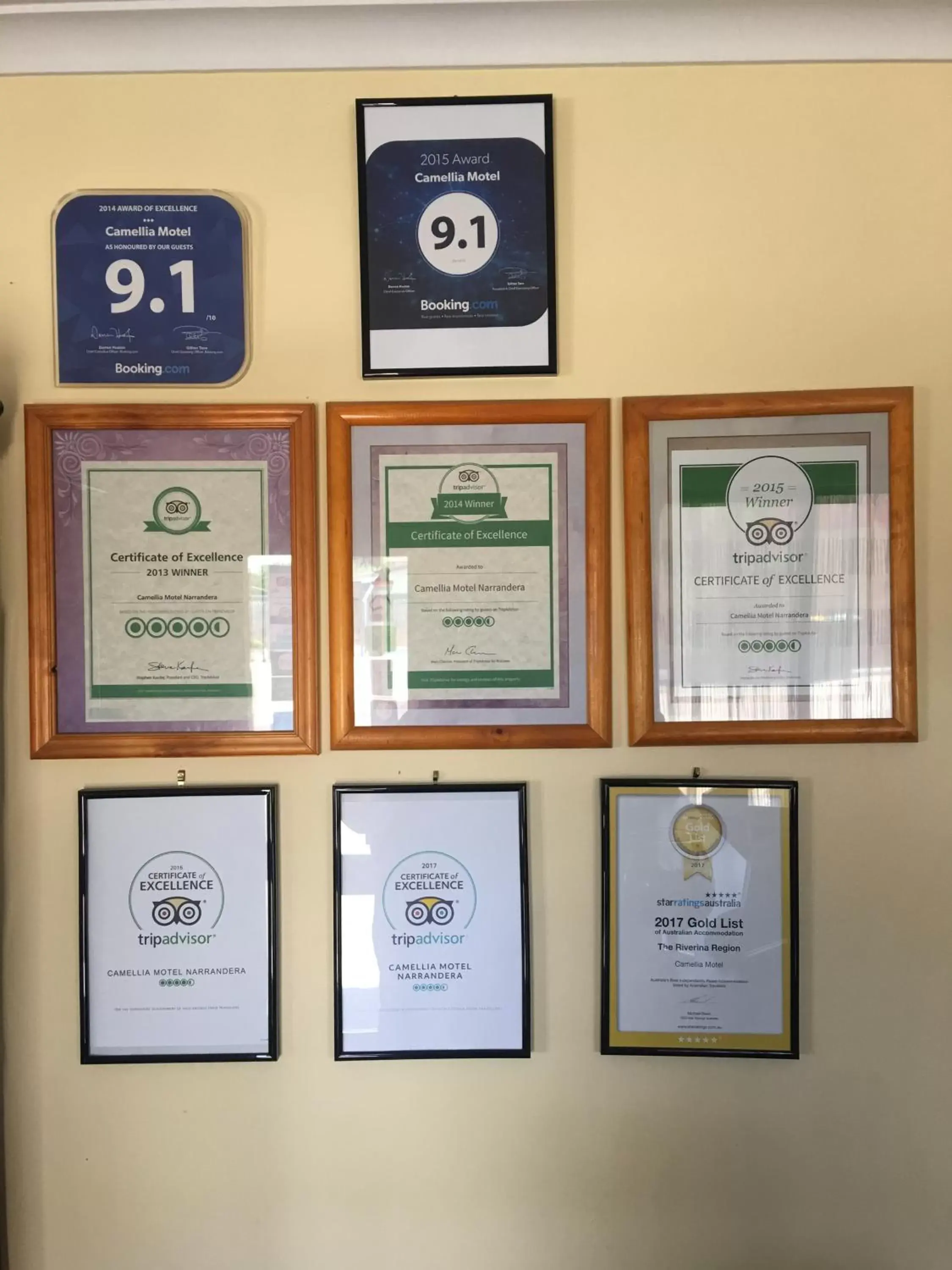 Certificate/Award in Camellia Motel
