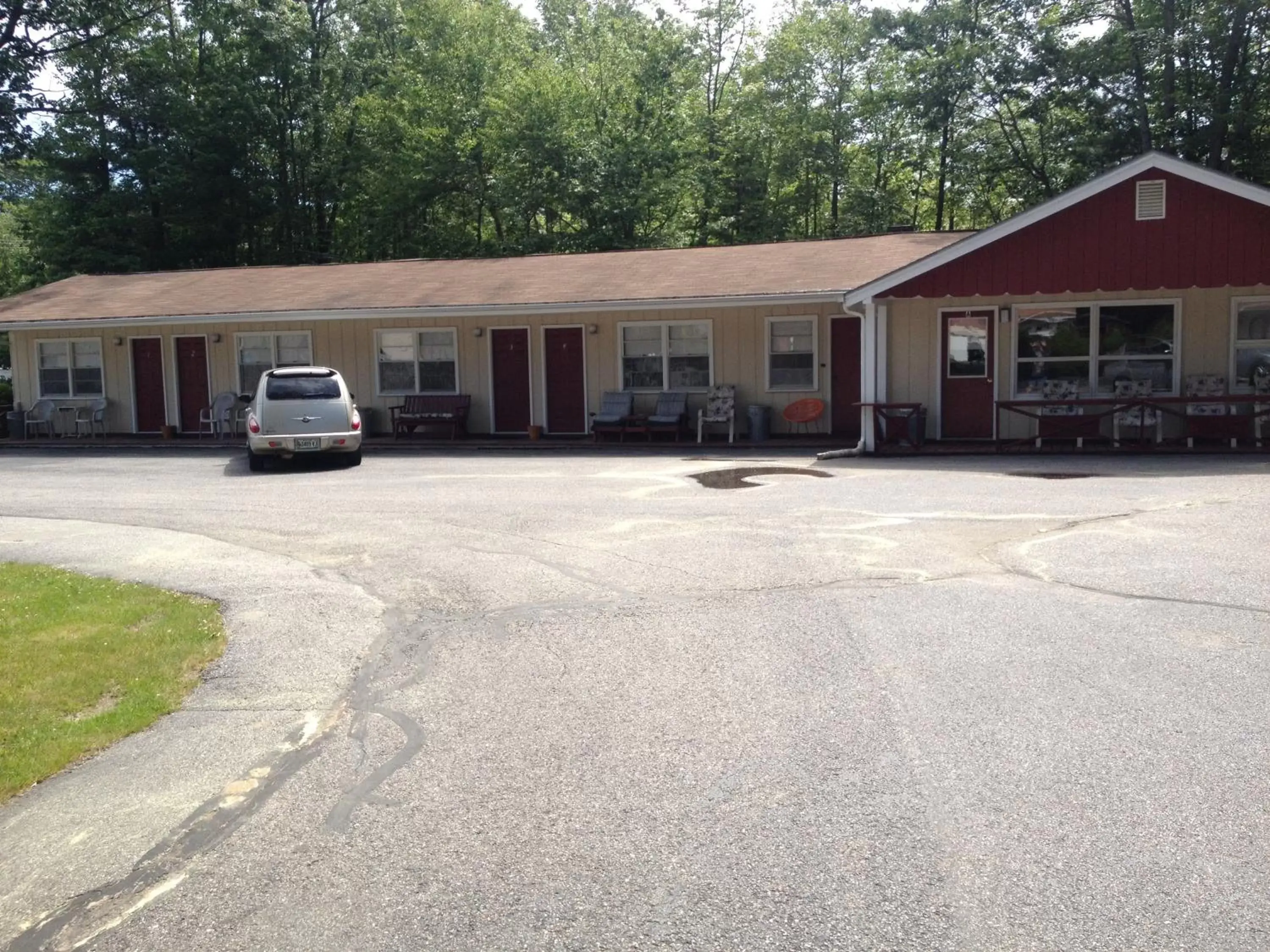 Property Building in Marcotte Motor Court