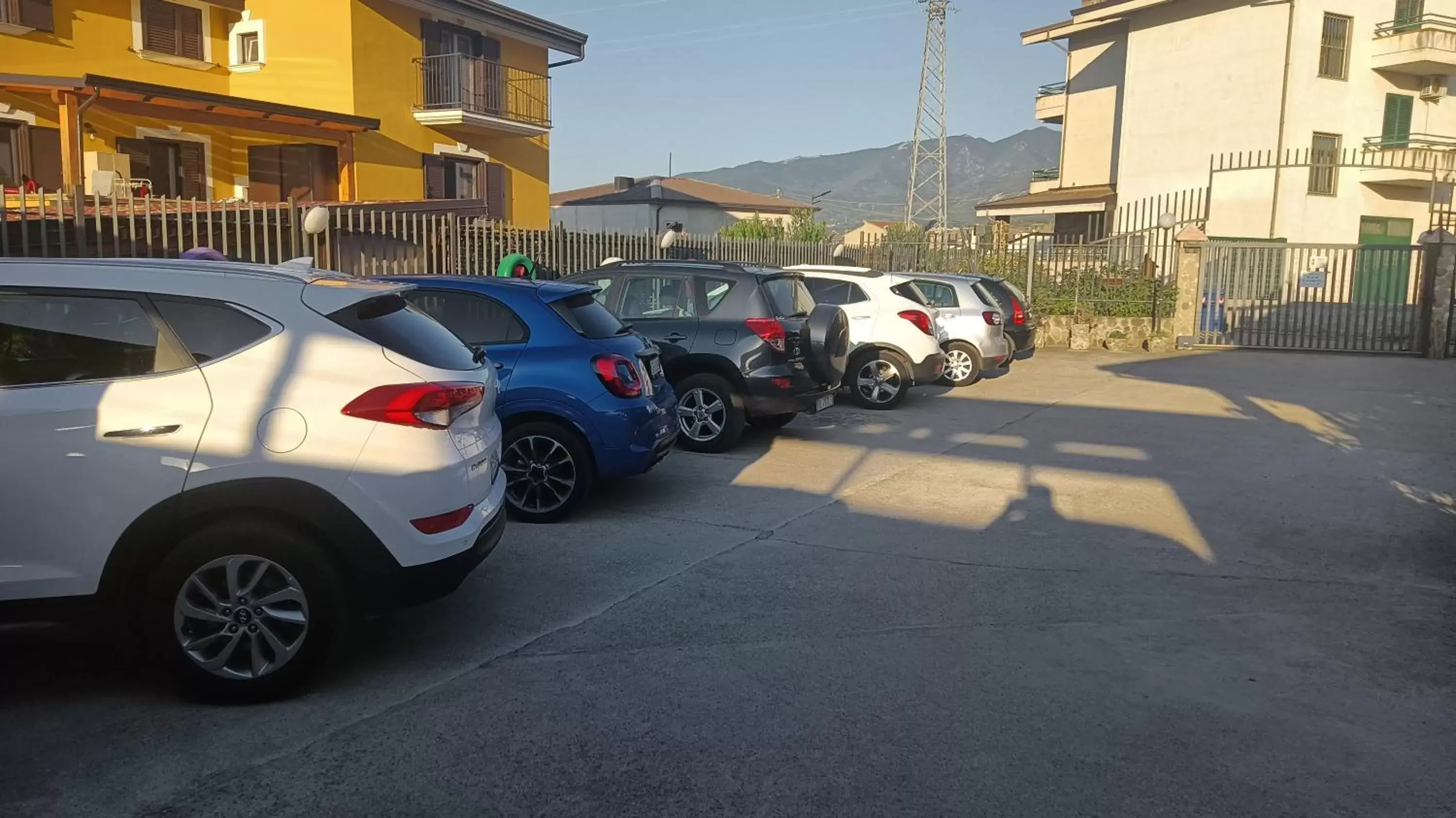 Parking in Il Laghetto