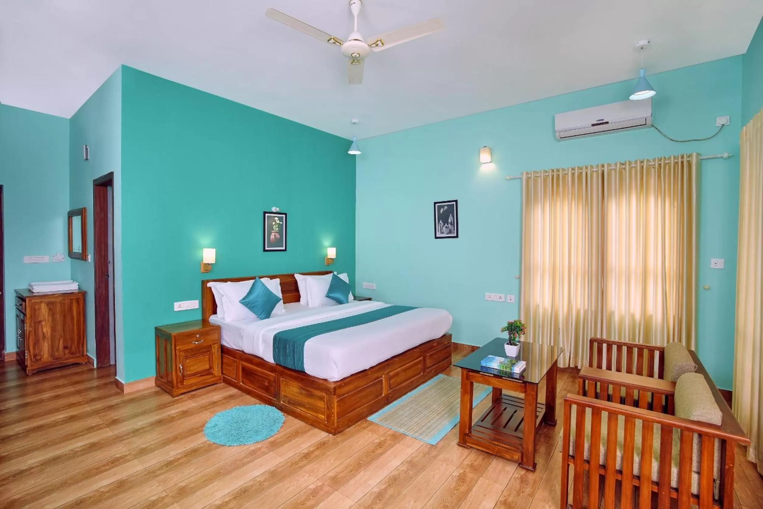 Bed in Zenha Resorts