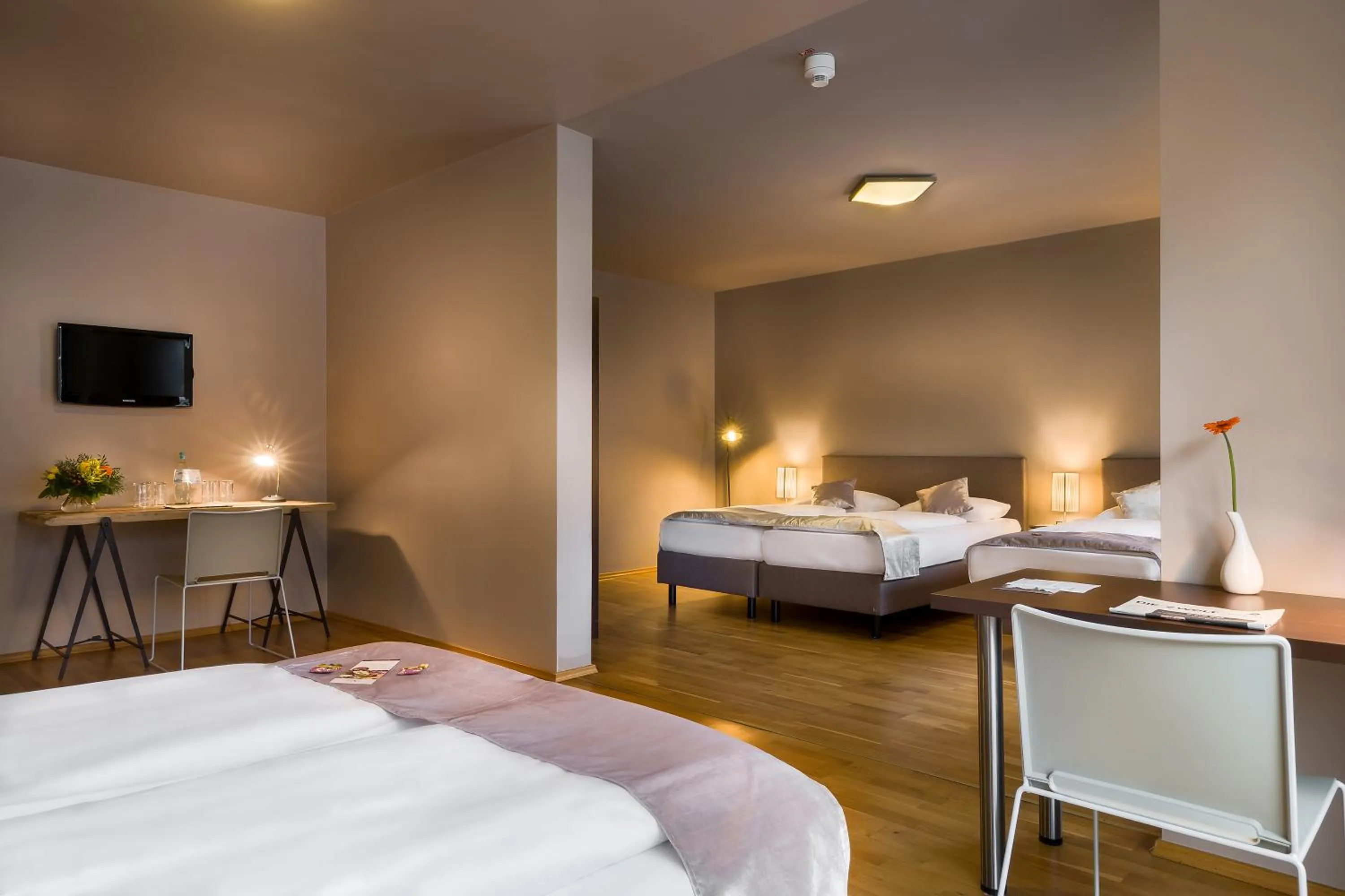 Photo of the whole room, Bed in Scope Hotel City Stay Frankfurt