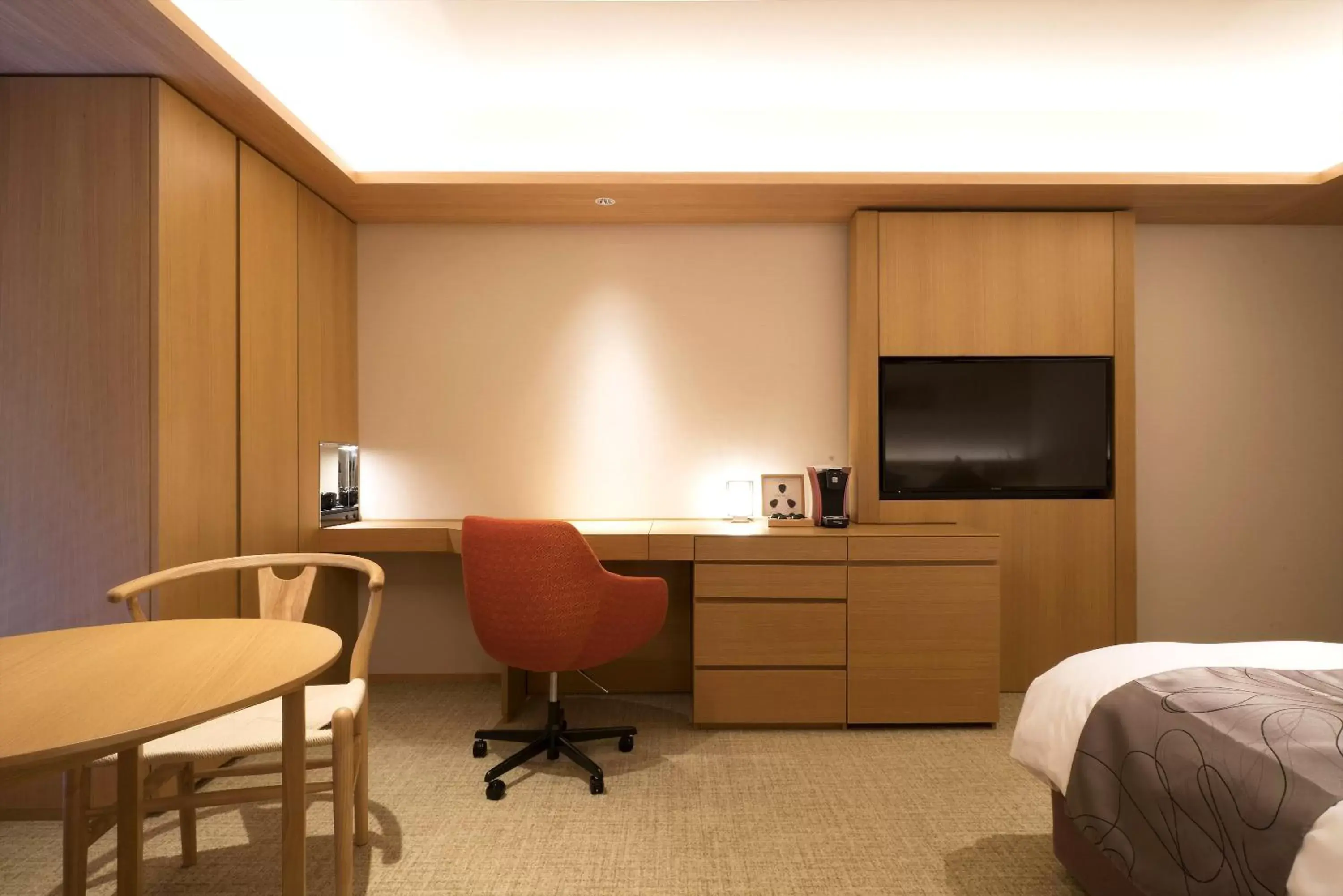 Photo of the whole room, TV/Entertainment Center in ANA Crowne Plaza Hotel Kyoto, an IHG Hotel