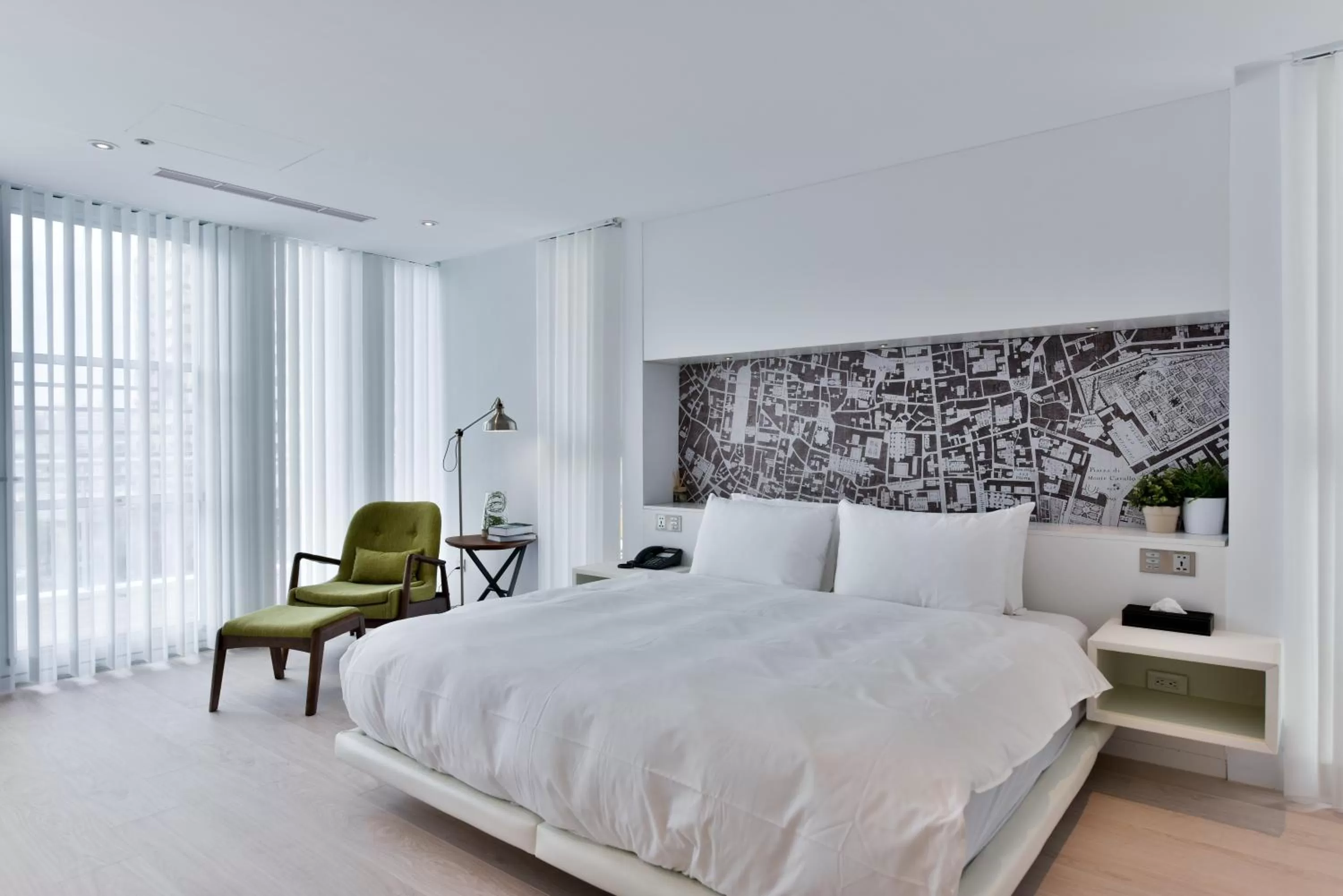 Day, Bed in Hotel Mapp