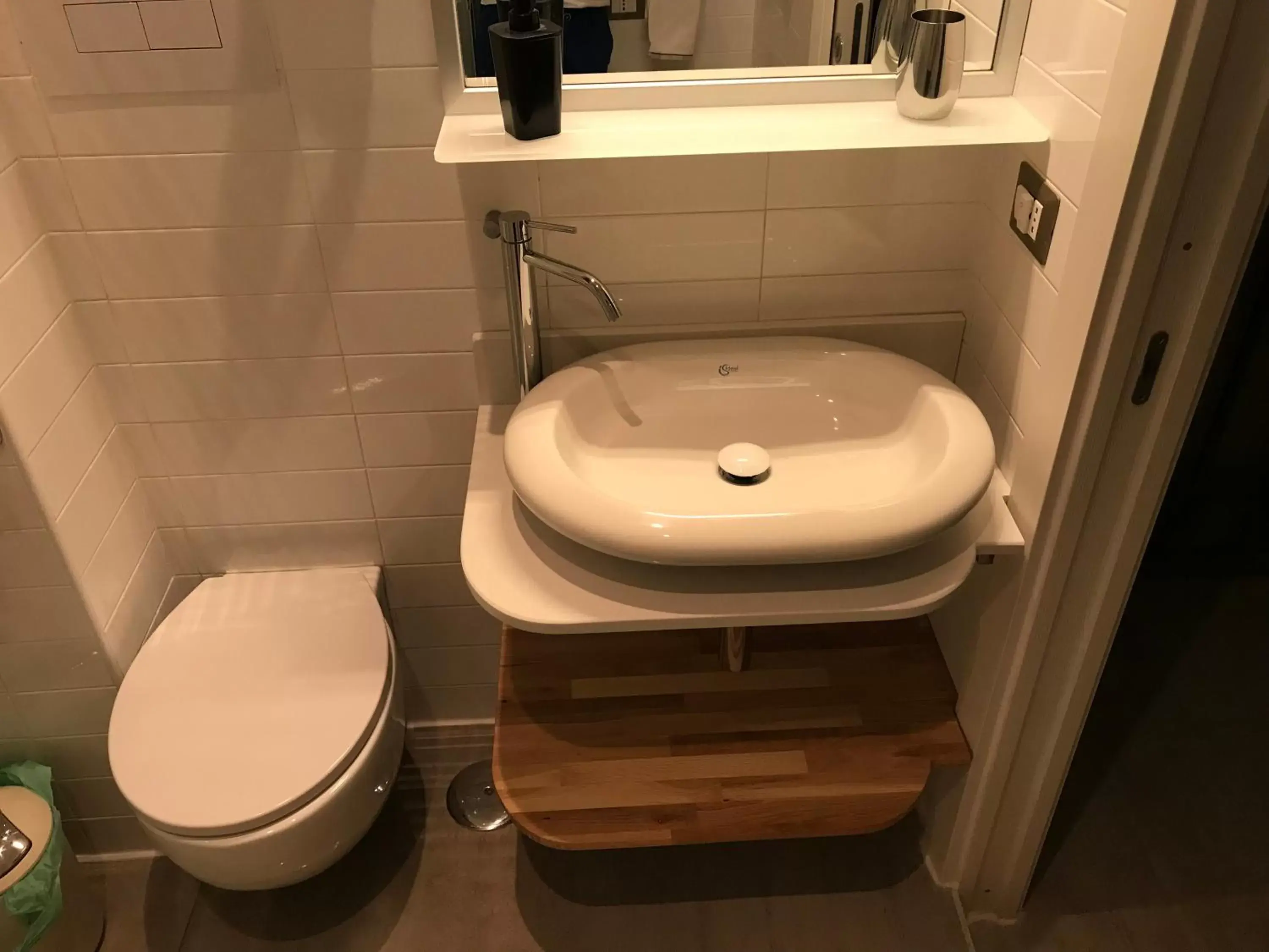 Toilet, Bathroom in International Naples