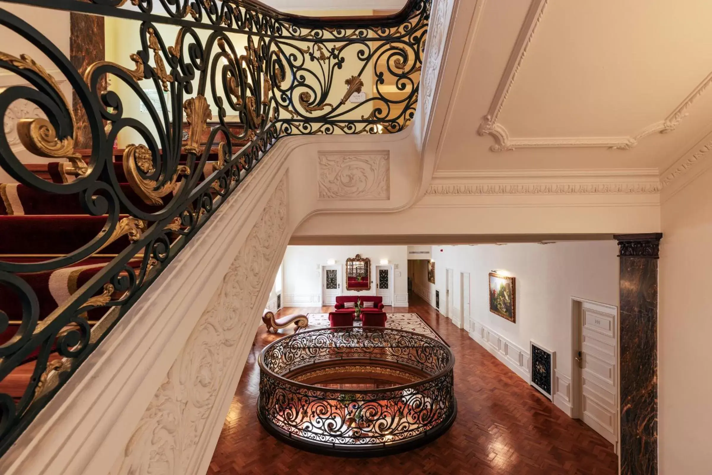 Lobby or reception in Hospes Infante Sagres Porto