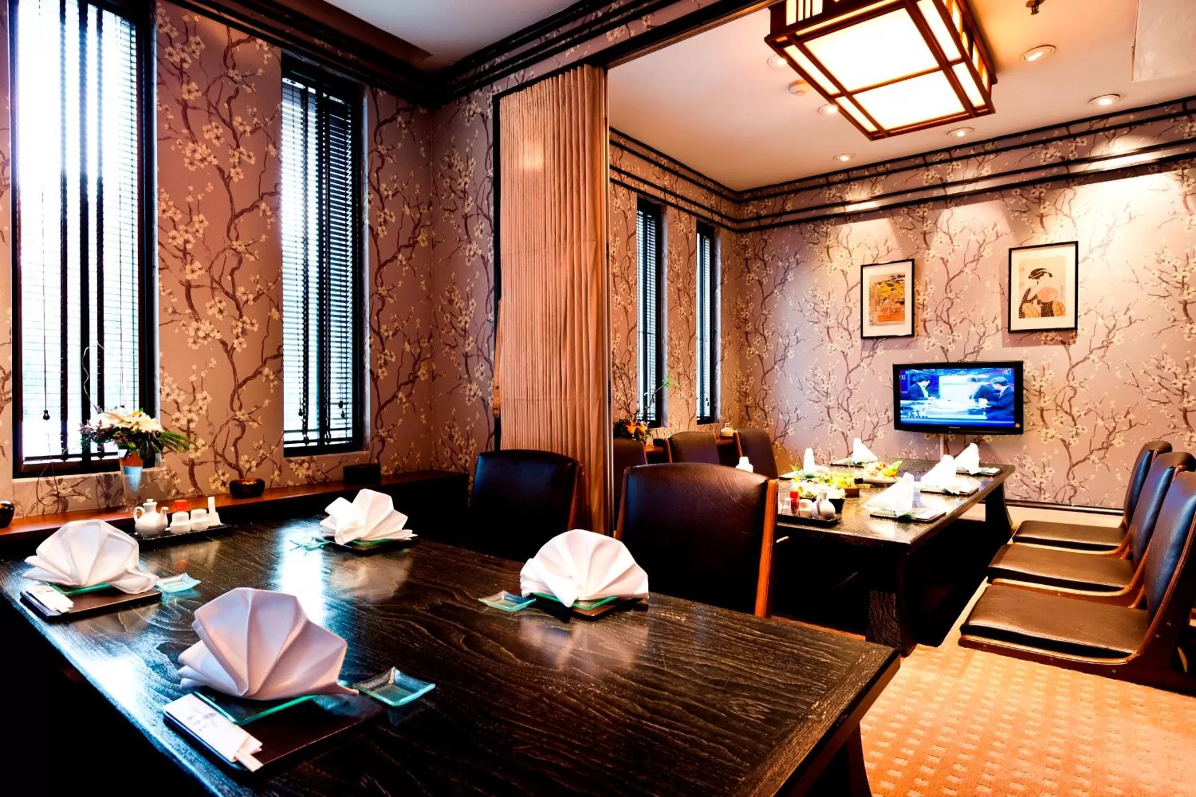 Restaurant/places to eat in Royal Princess Larn Luang - SHA Extra Plus