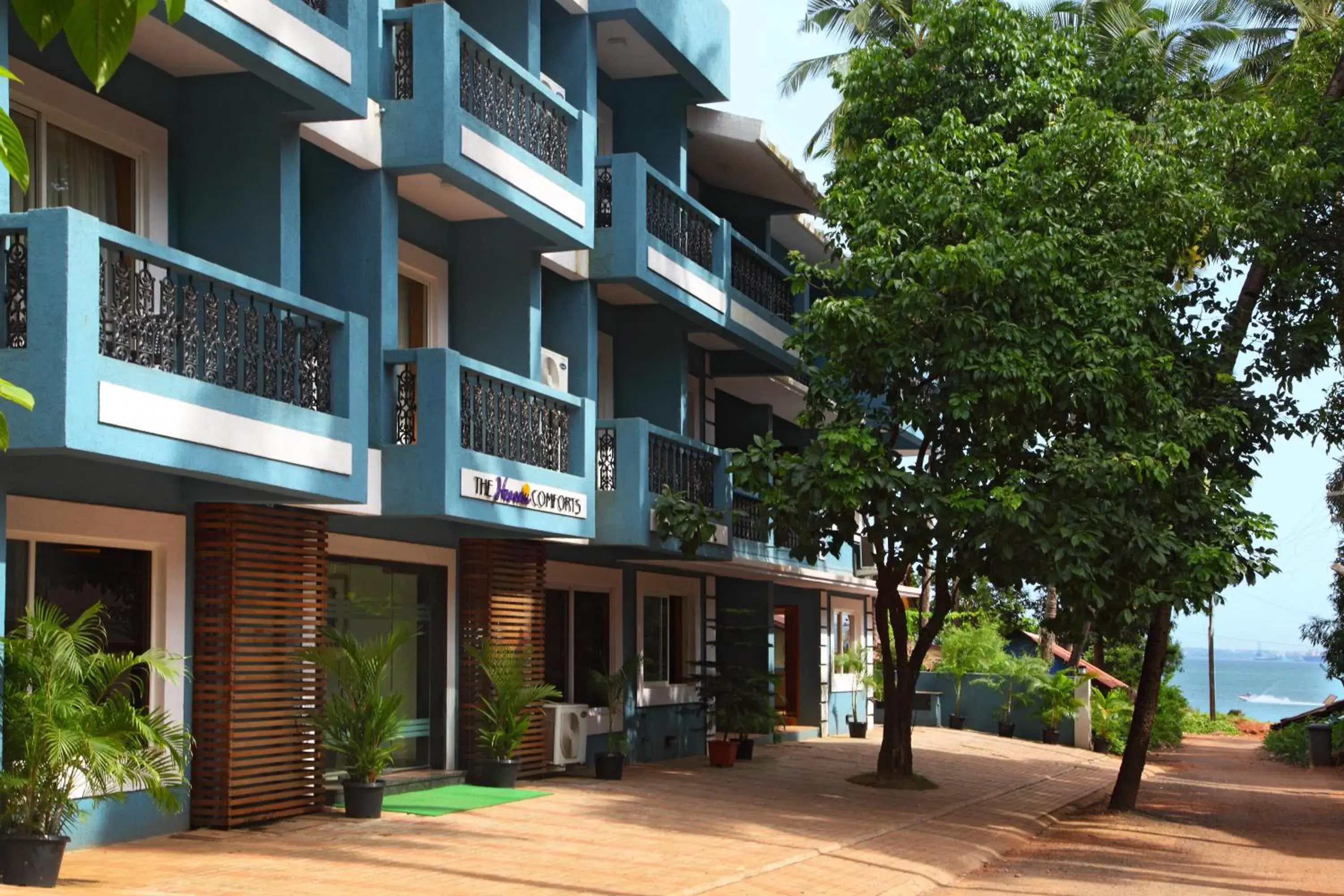 Property building in The Hawaii Comforts Panjim Donapaula Property building in The Hawaii Comforts Panjim Donapaula