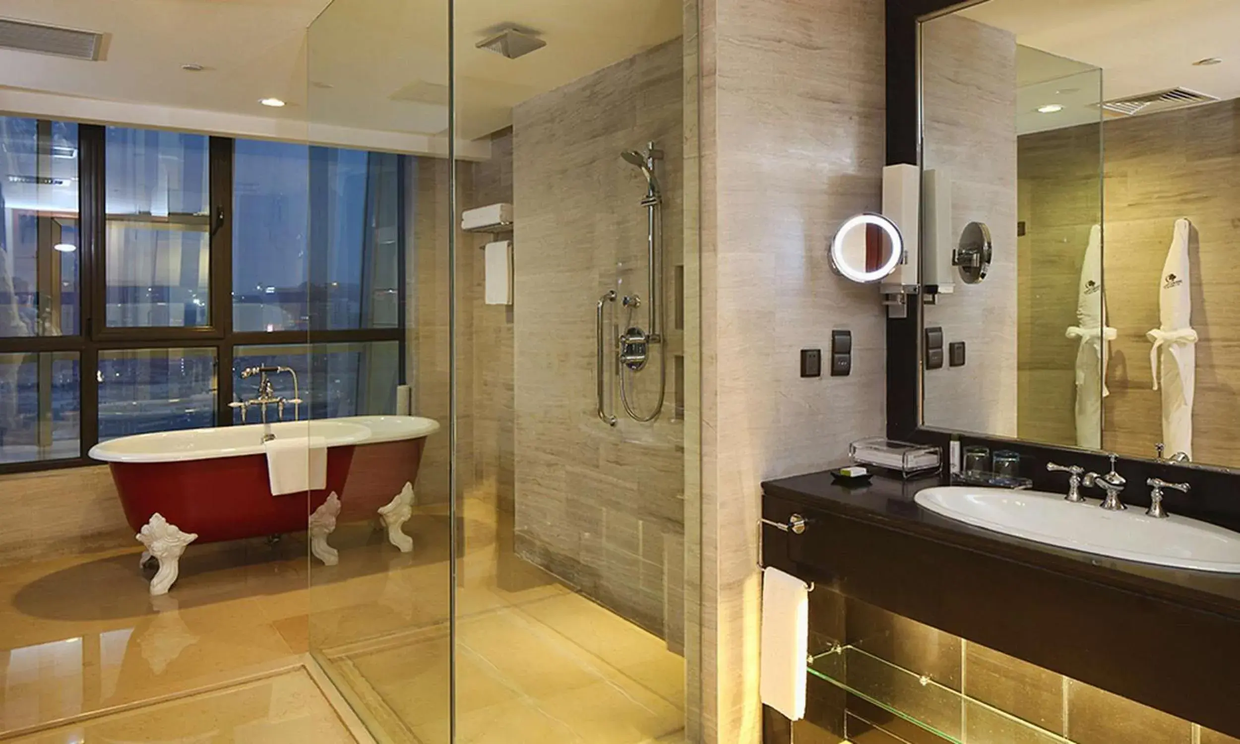 Bathroom in DoubleTree By Hilton Shenyang Hotel