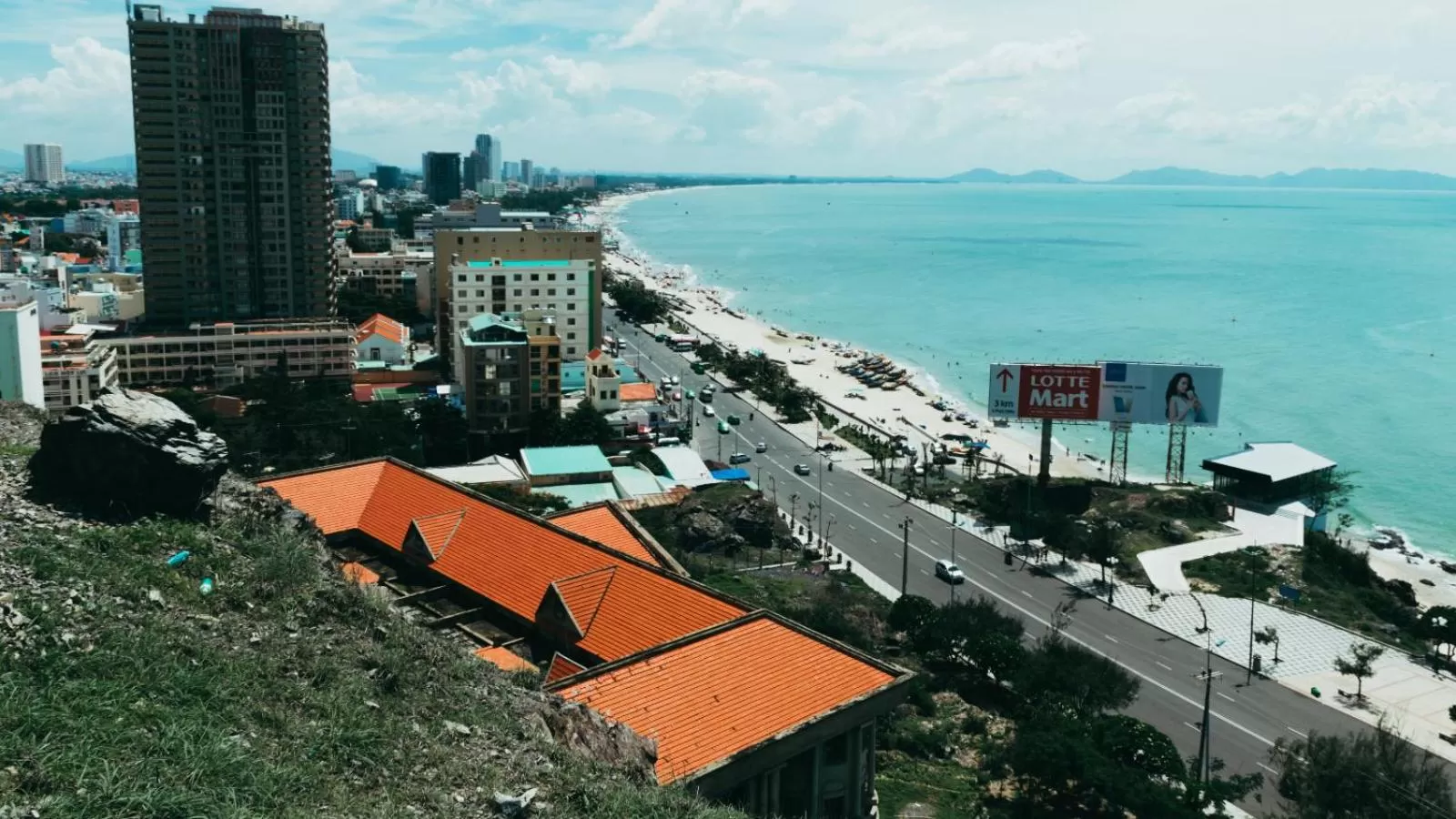 Beach in Marine Hotel & Apartment