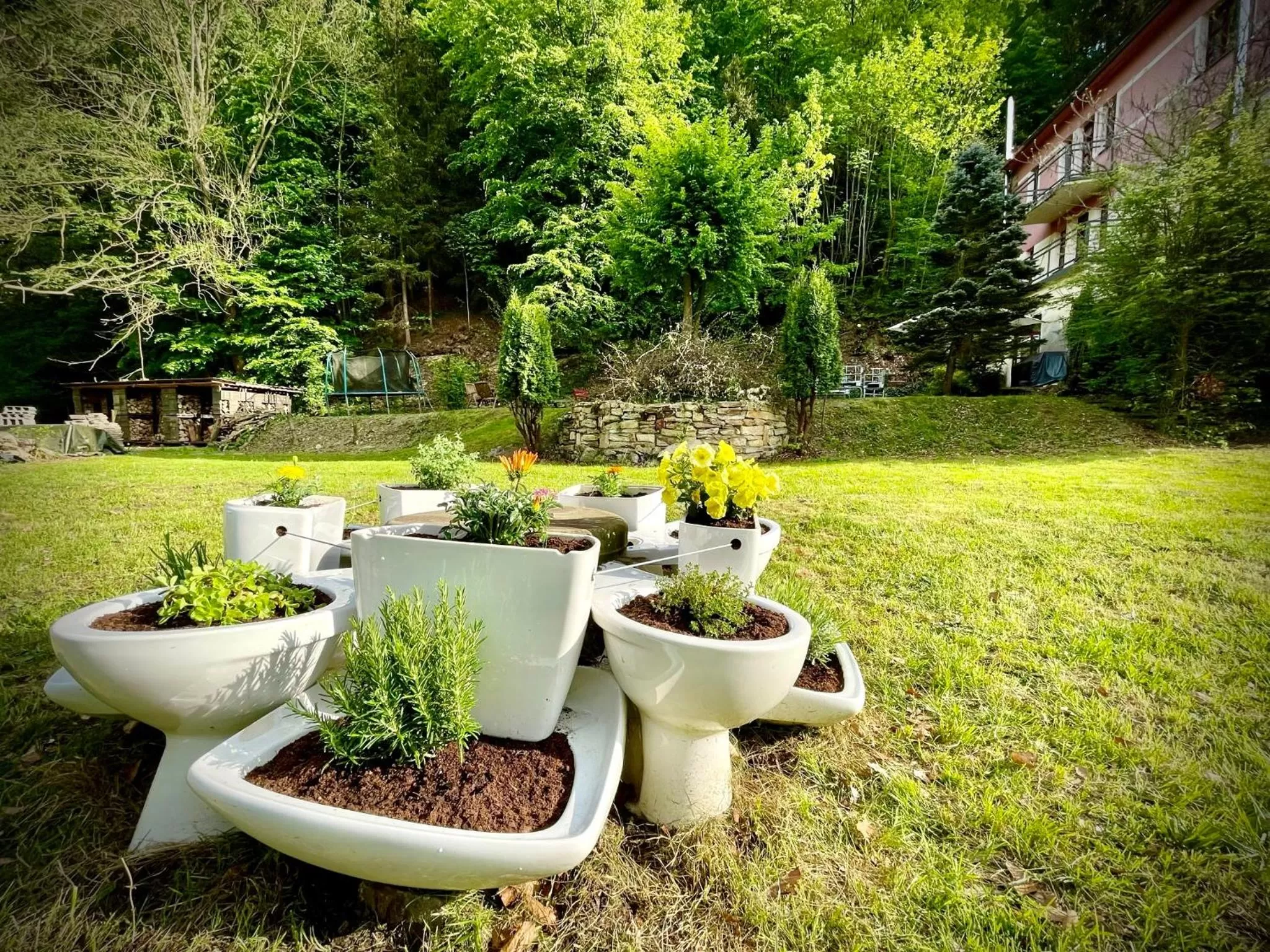 HARABURDI® Recyclart Hotel