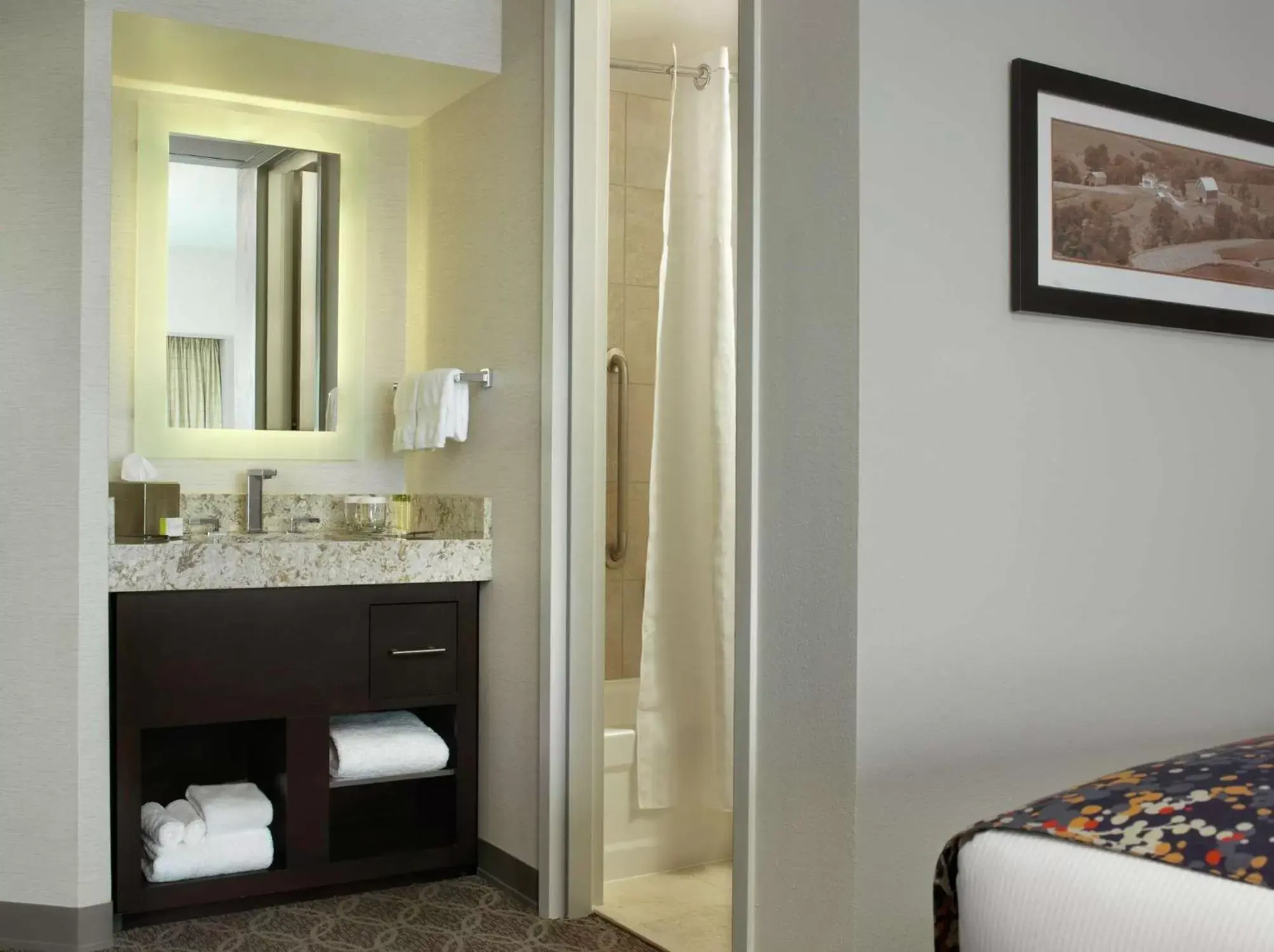 Bathroom in DoubleTree by Hilton Hotel Cedar Rapids Convention Complex