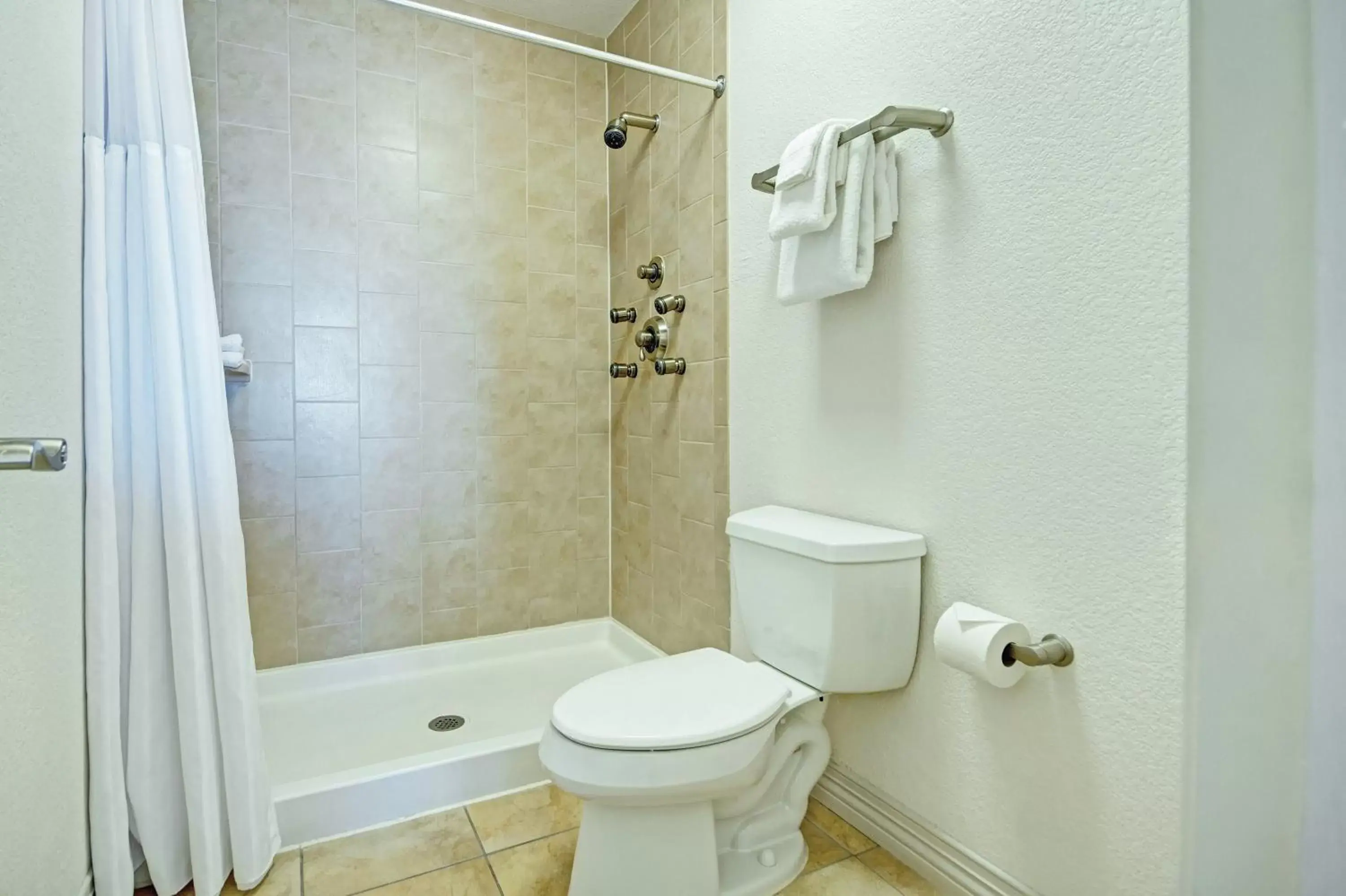 Shower, Bathroom in Desert Rose Resort