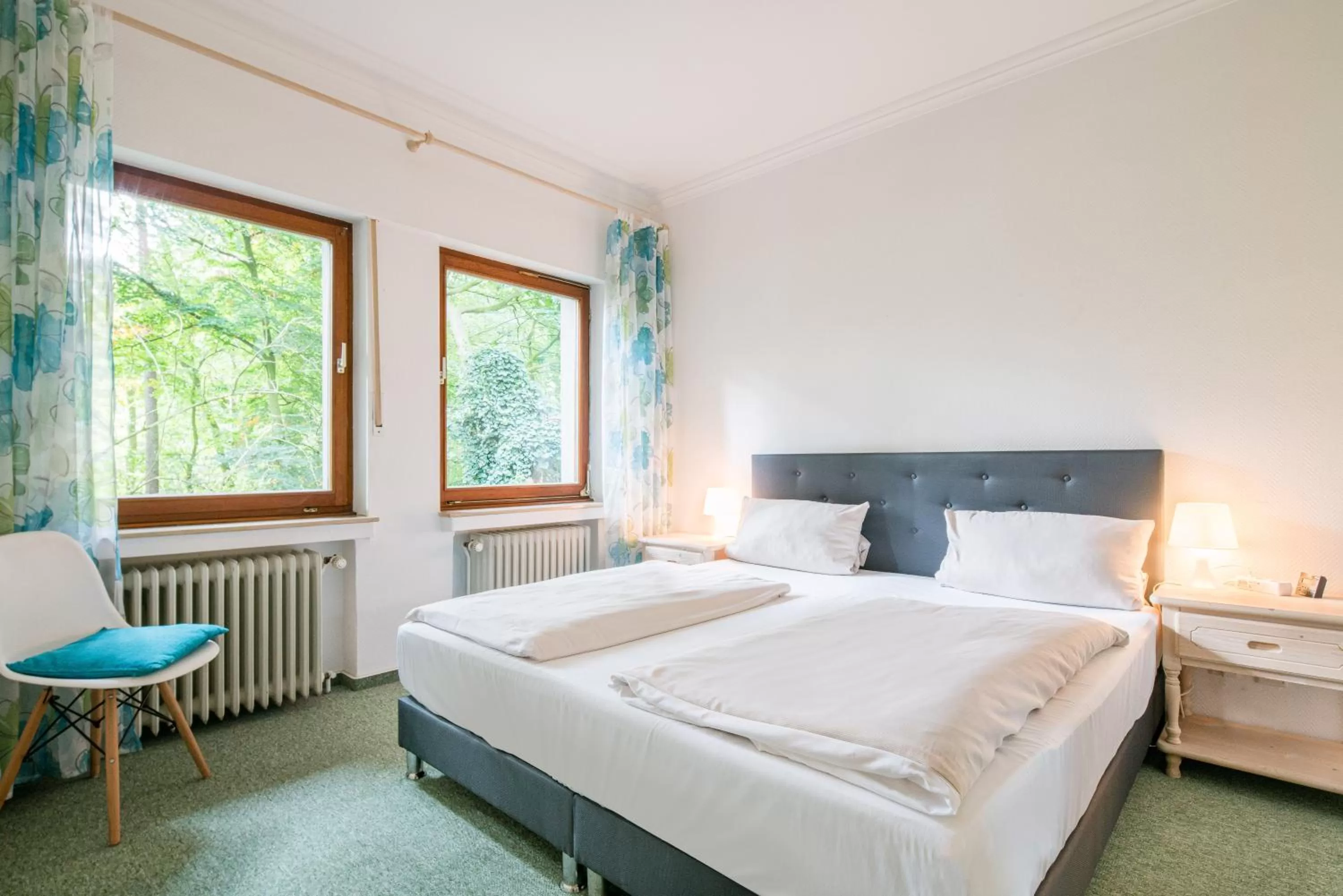 Bed in Hotel Hopener Wald ,Self Check In