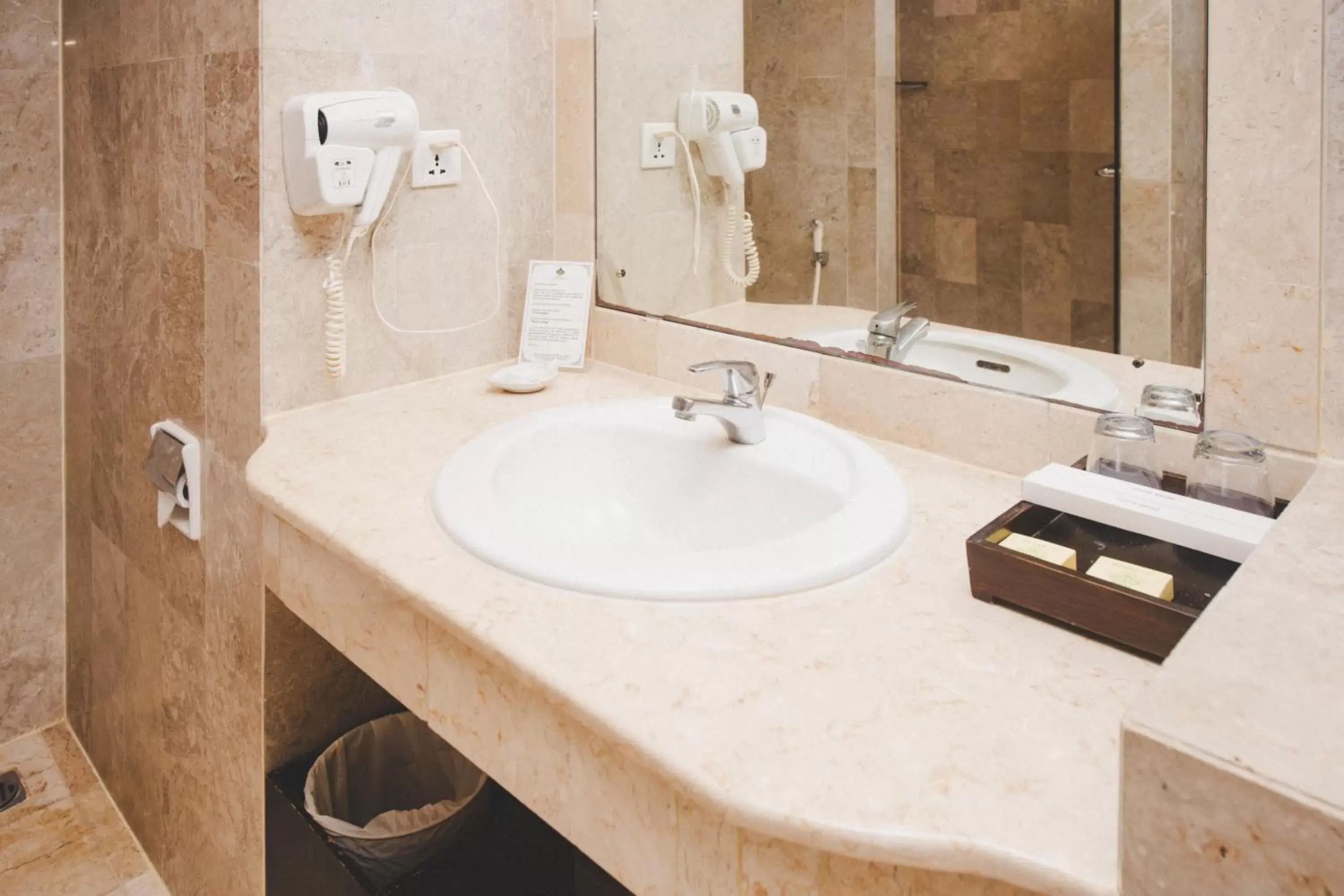 Bathroom in Hotel Kumala Pantai - CHSE Certified