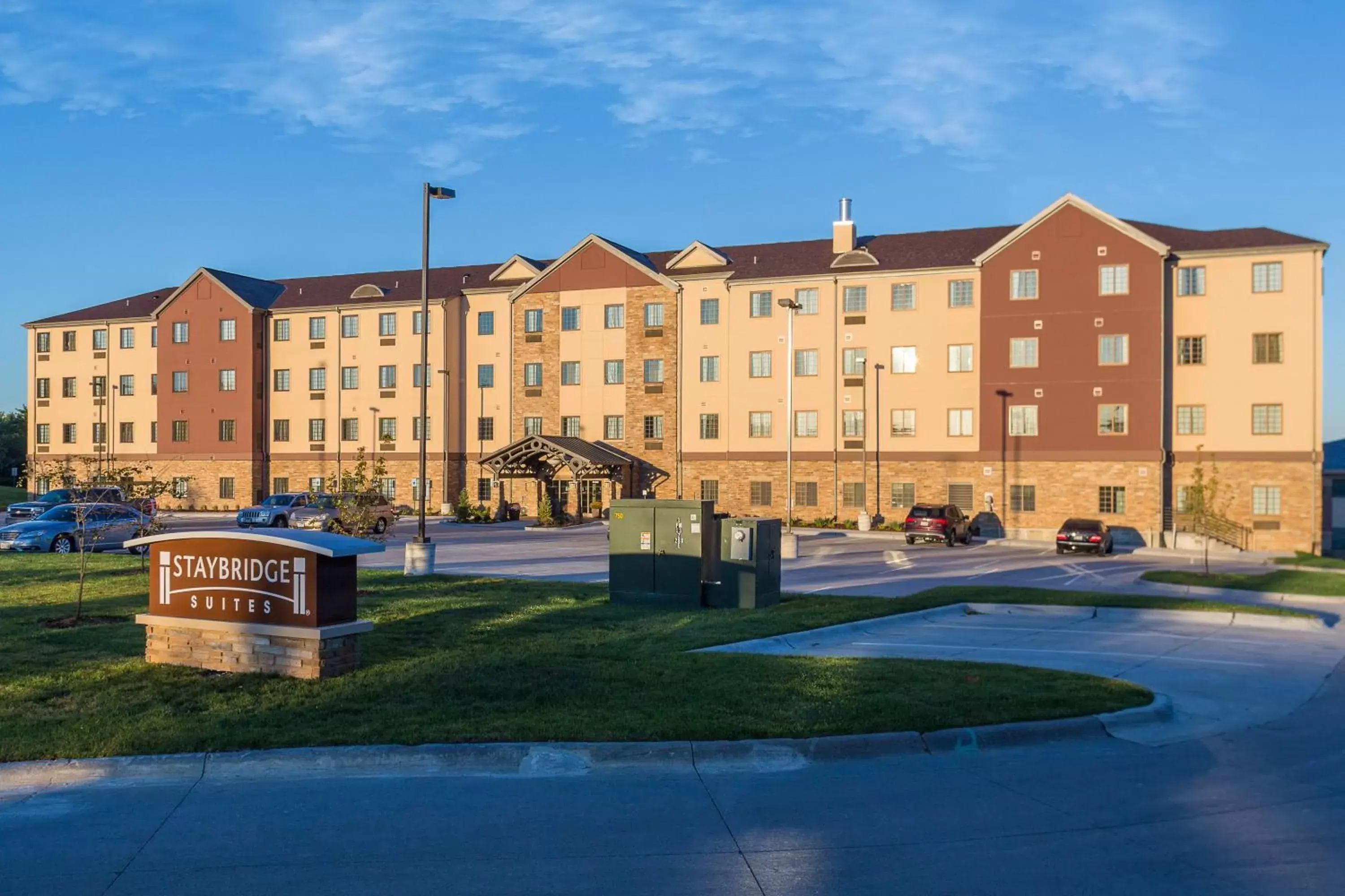 Property building in Staybridge Suites Omaha West by IHG Property building in Staybridge Suites Omaha West by IHG