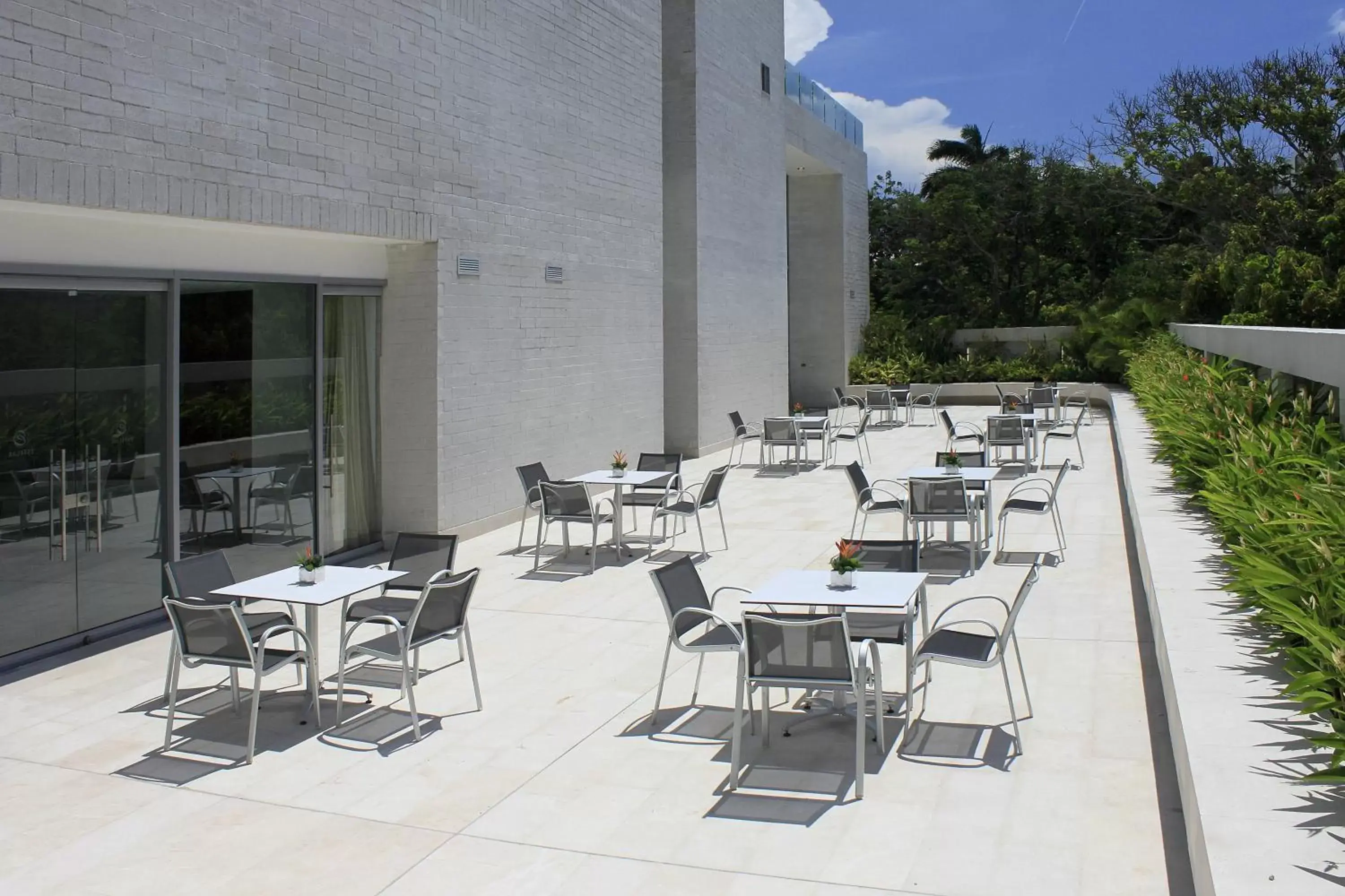 Area and facilities, Restaurant/Places to Eat in Estelar Alto Prado