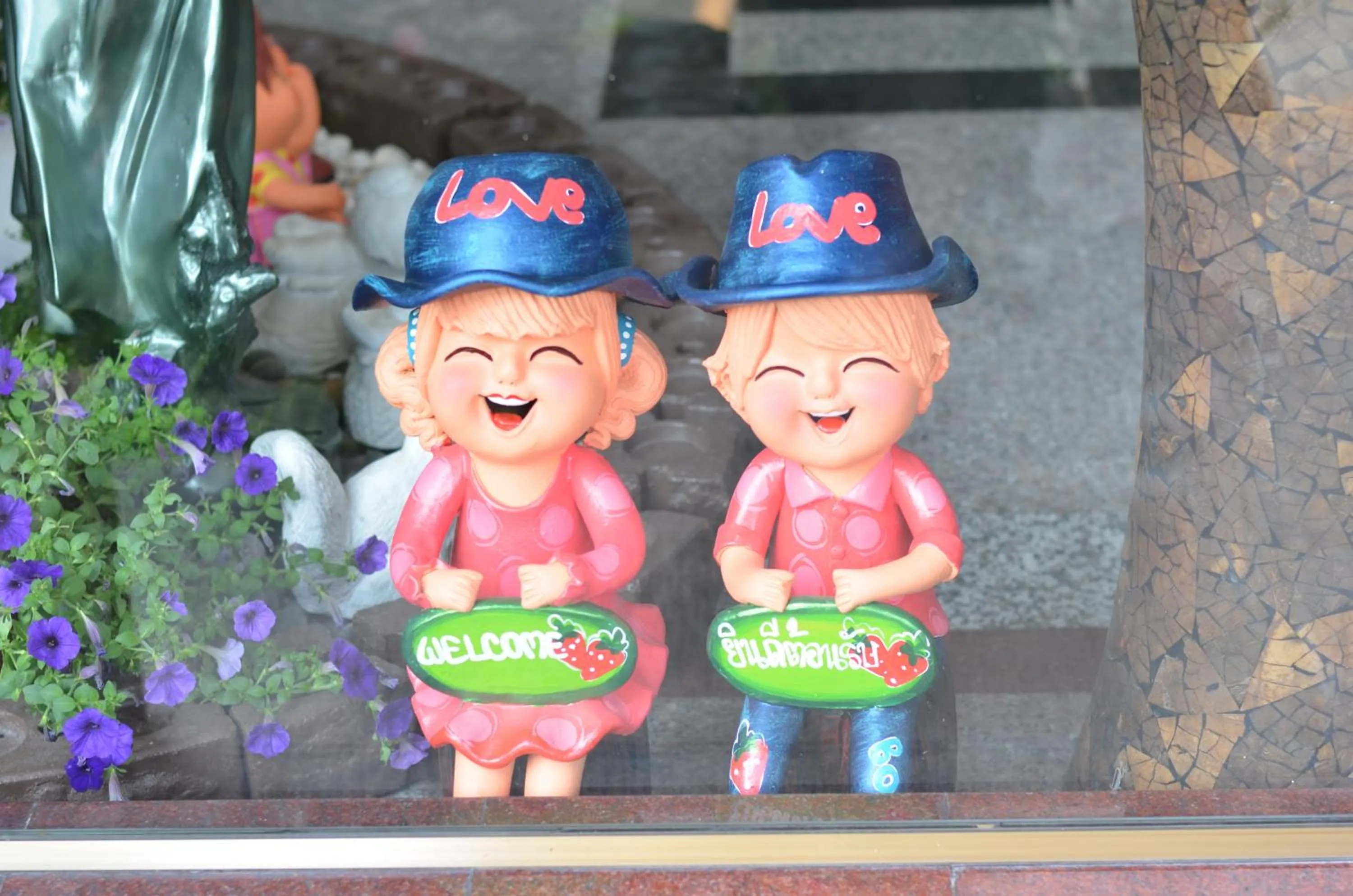 Area and facilities in Grand Tara Garden Thai Hotel