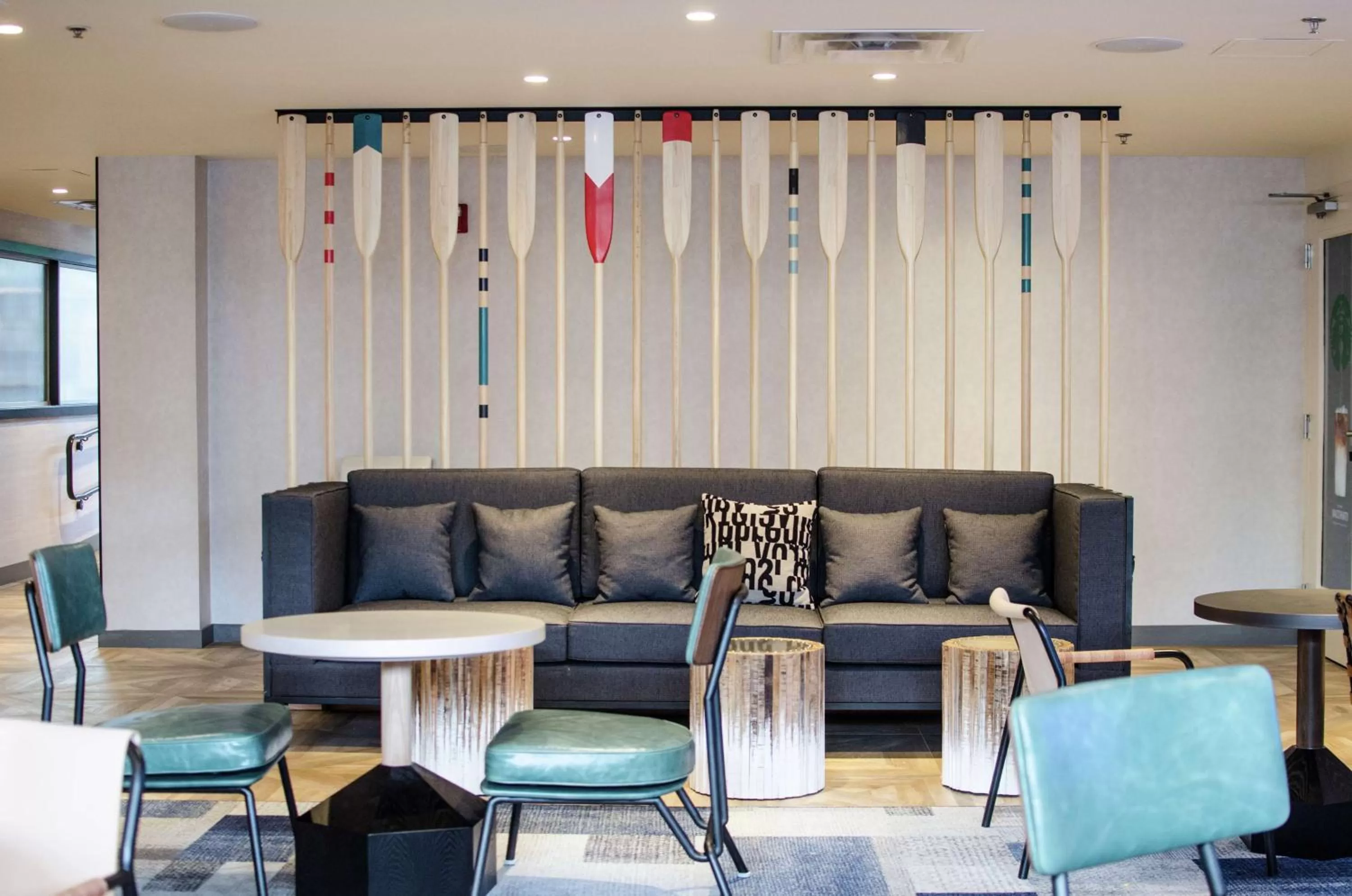 Lounge or bar in Freepoint Hotel Cambridge, Tapestry Collection by Hilton