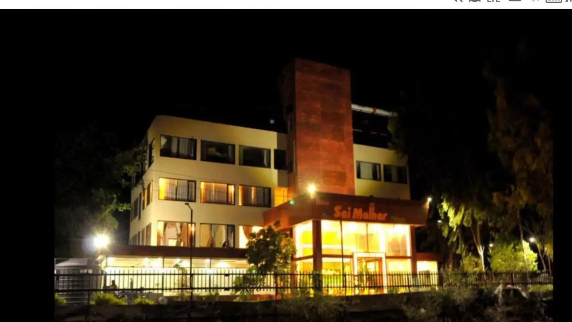 Property Building in Malhar palace hotel Property Building in Malhar palace hotel