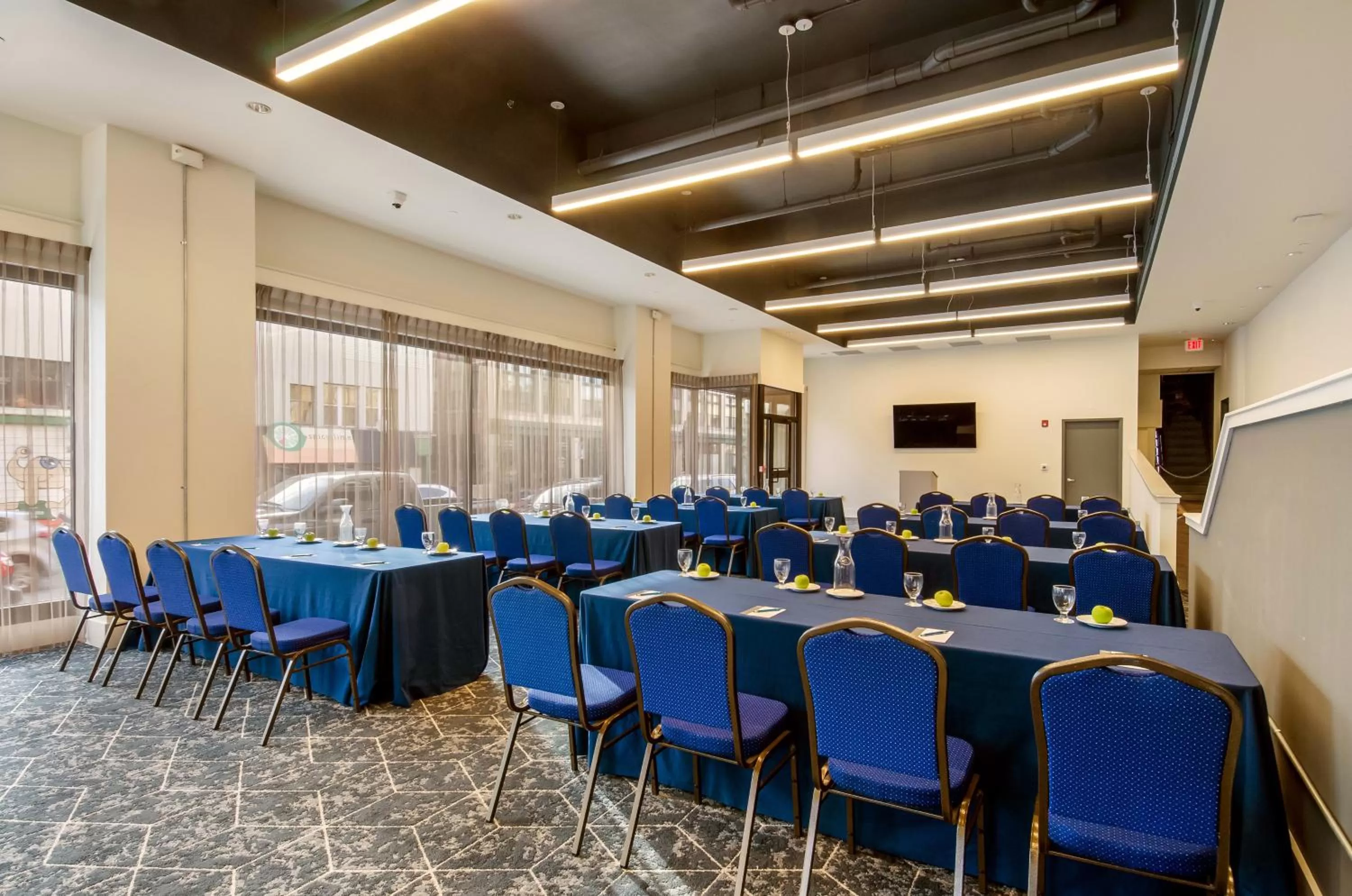 Banquet/Function facilities in New Bedford Harbor Hotel, an Ascend Collection Hotel