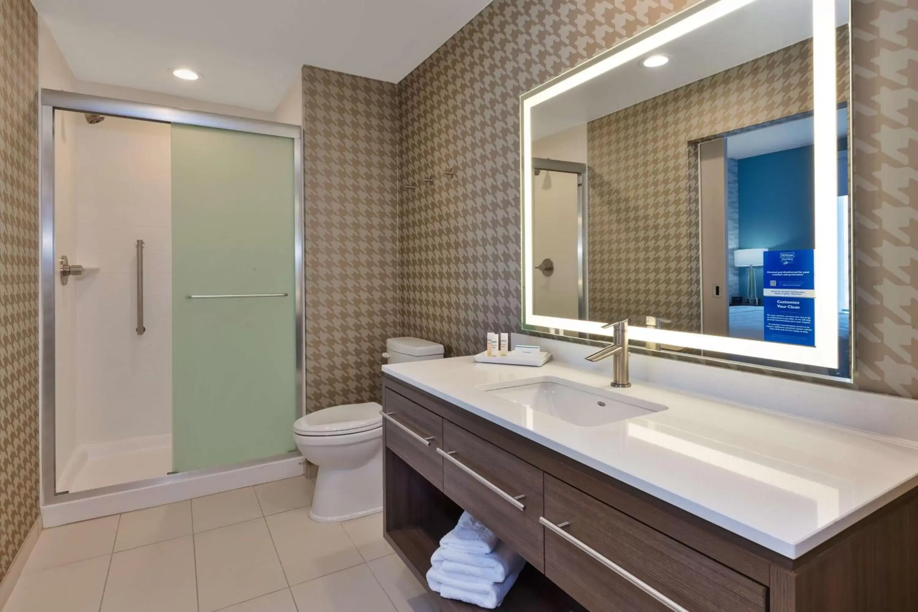 Bathroom in Home2 Suites By Hilton Tucson Airport, Az