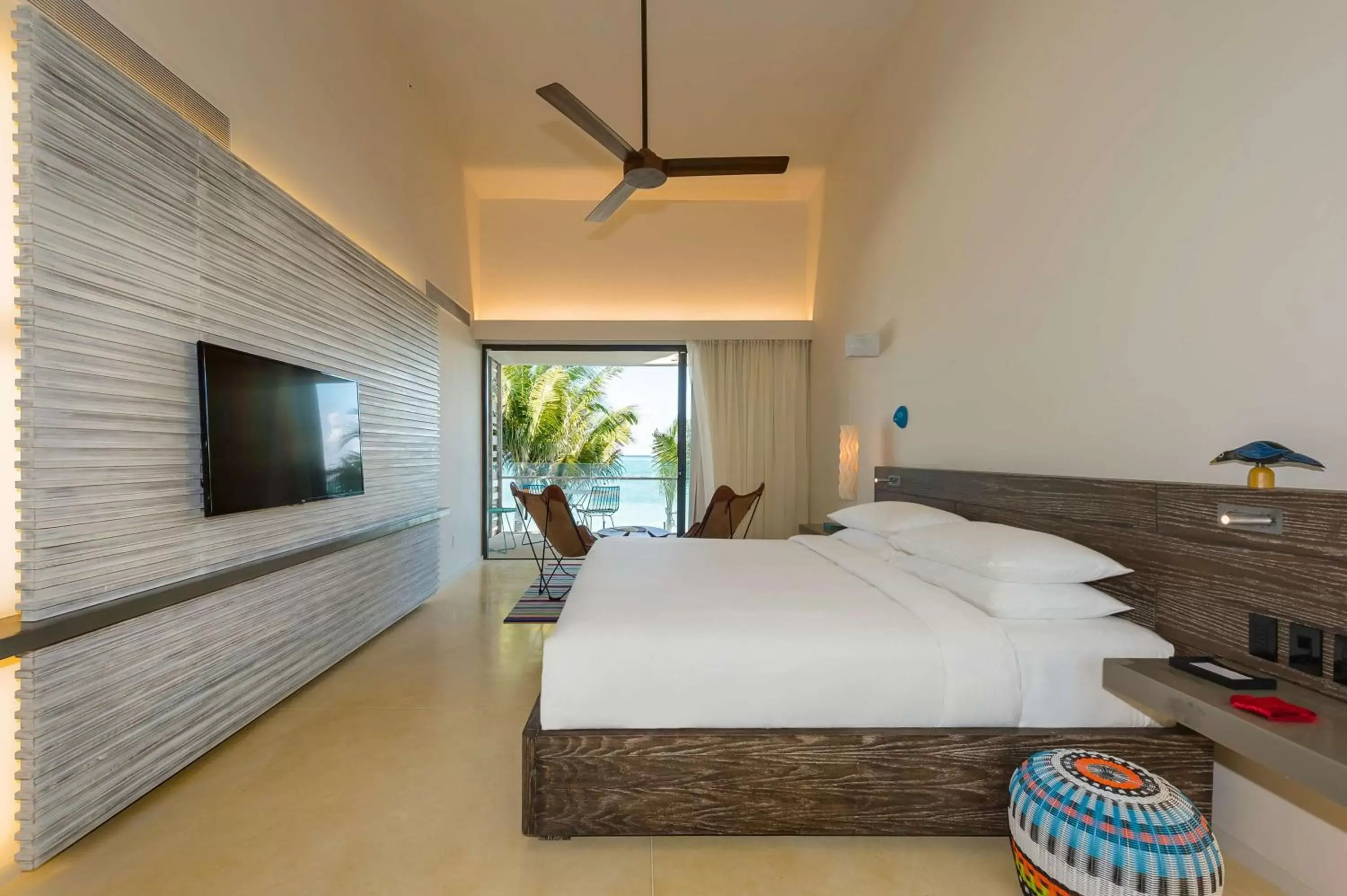 Photo of the whole room, Bed in Andaz Mayakoba - a concept by Hyatt