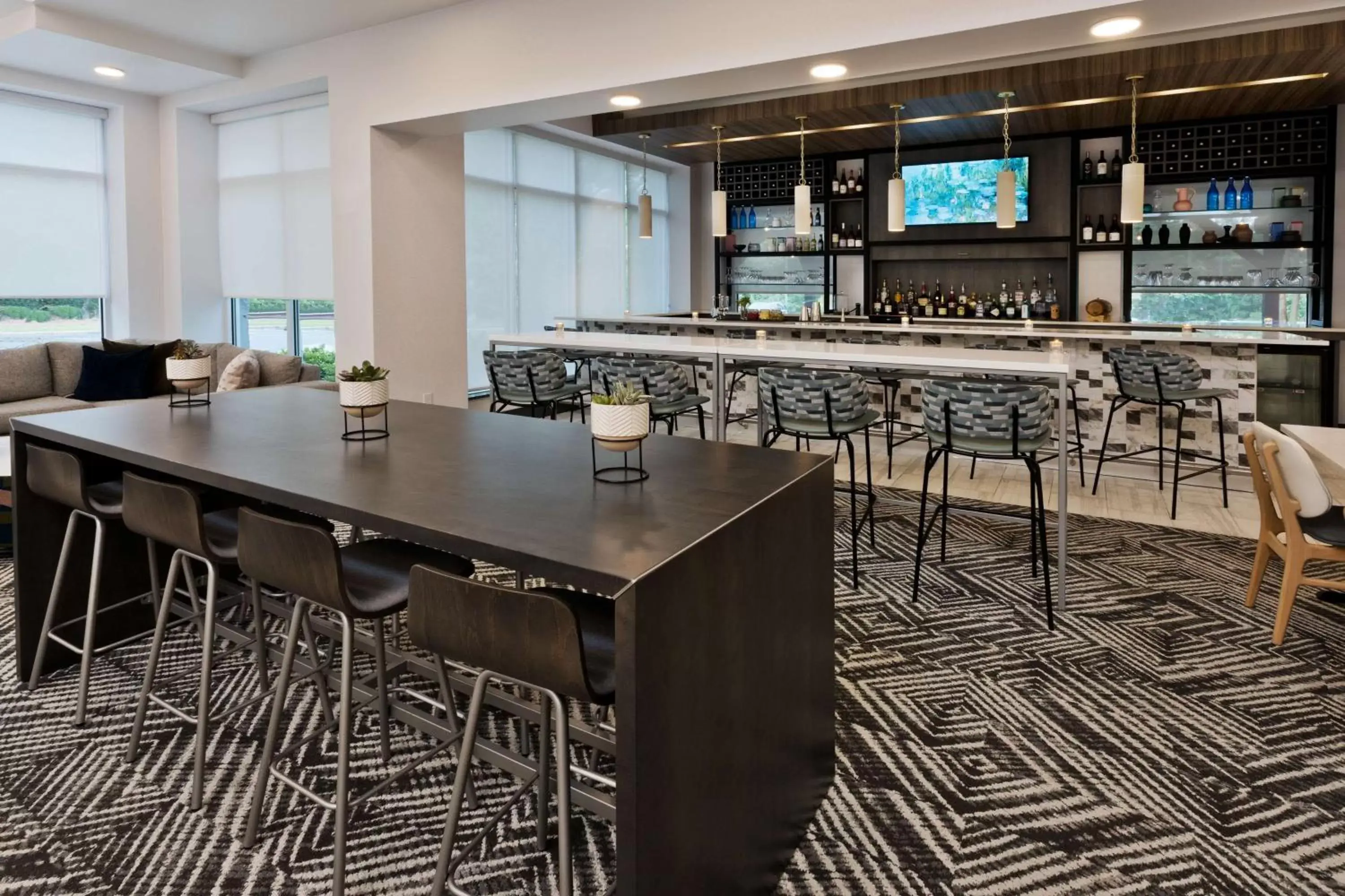 Lobby or reception, Lounge/Bar in Hilton Garden Inn Birmingham SE/Liberty Park