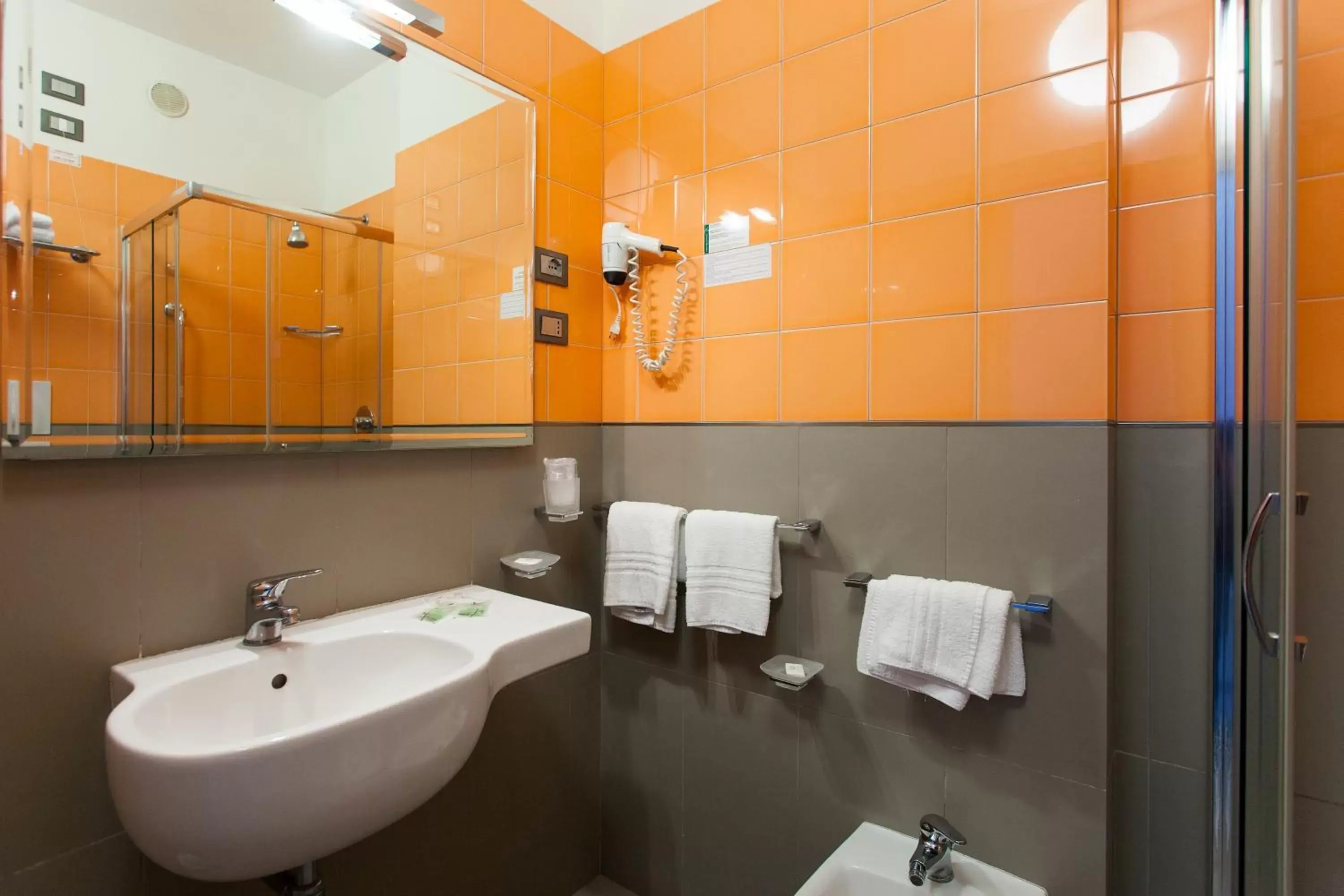 Bathroom in Hotel Villa d'Amato