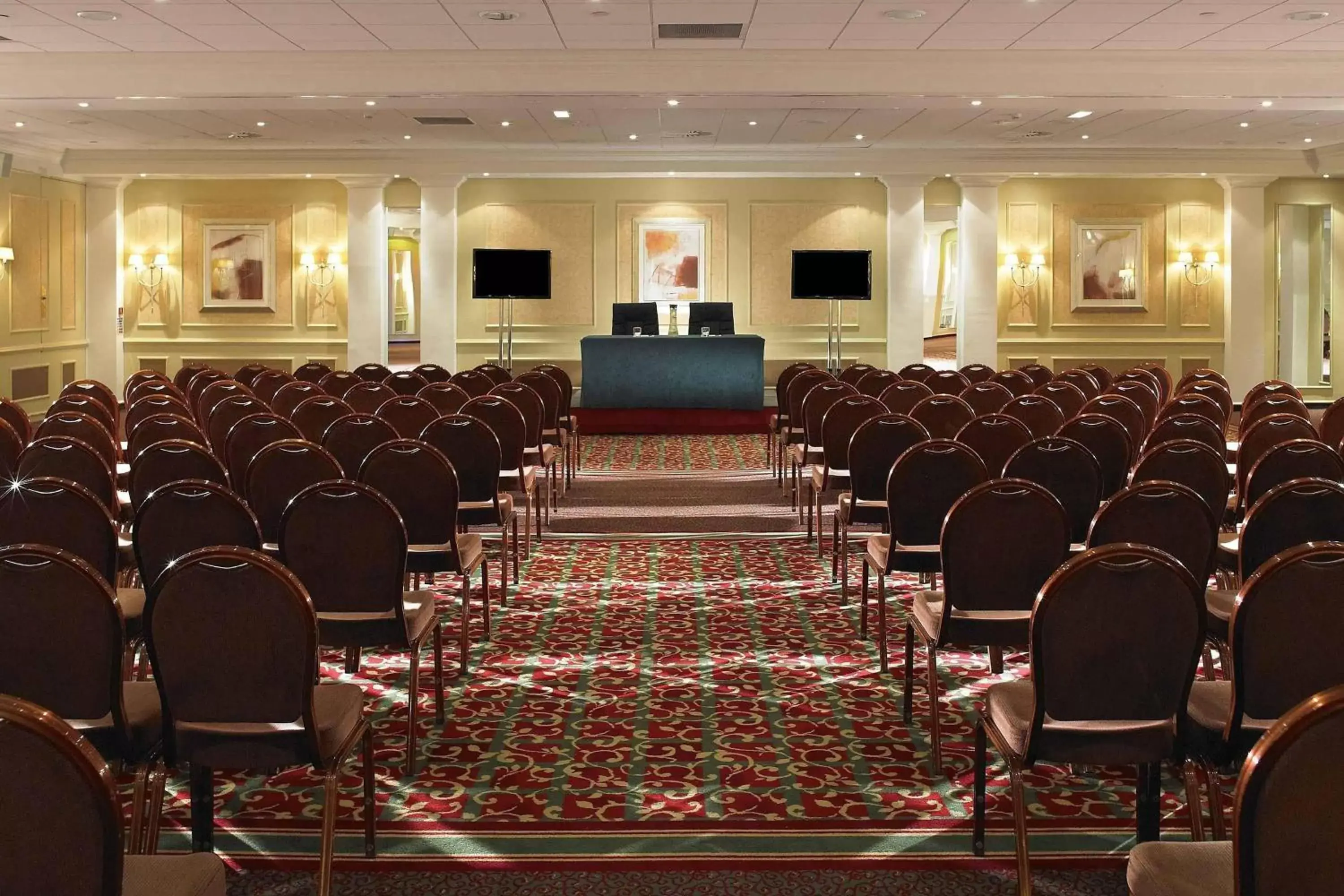 Meeting/conference room in Delta Hotels by Marriott Aberdeen