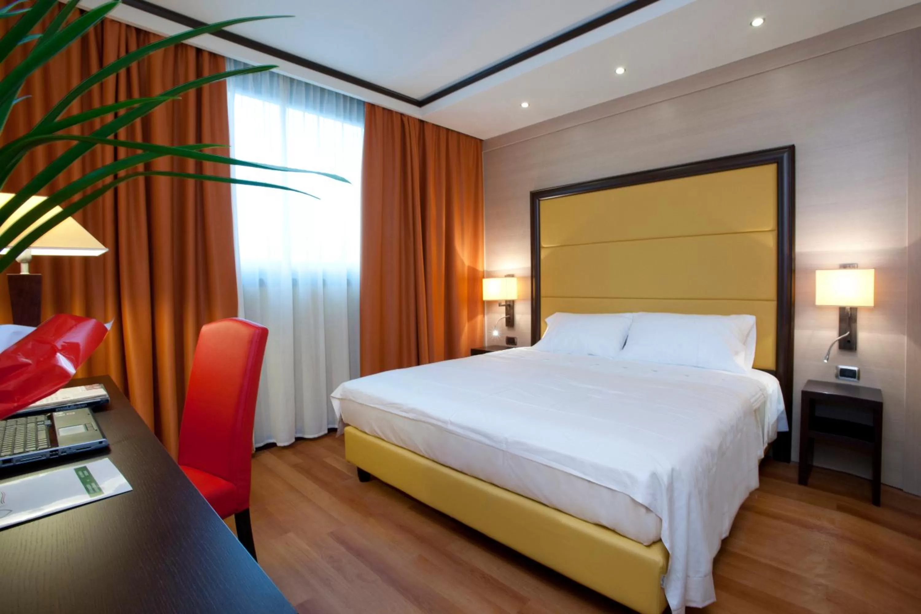 Bedroom, Bed in Palace Hotel Legnano