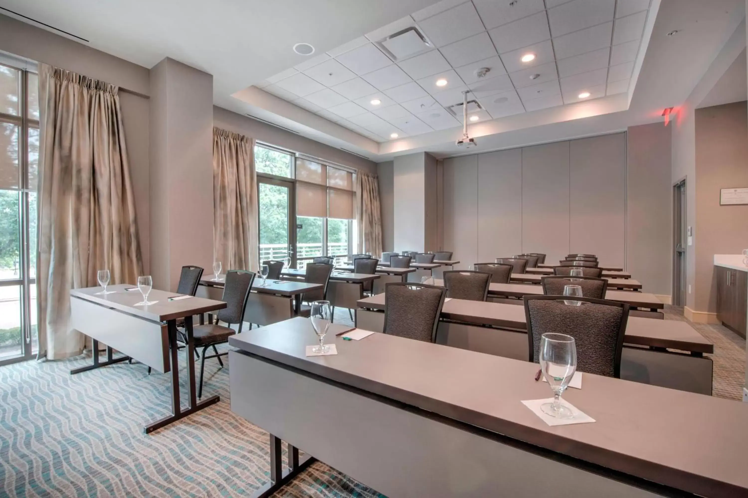 Meeting/conference room in Residence Inn by Marriott Raleigh Downtown