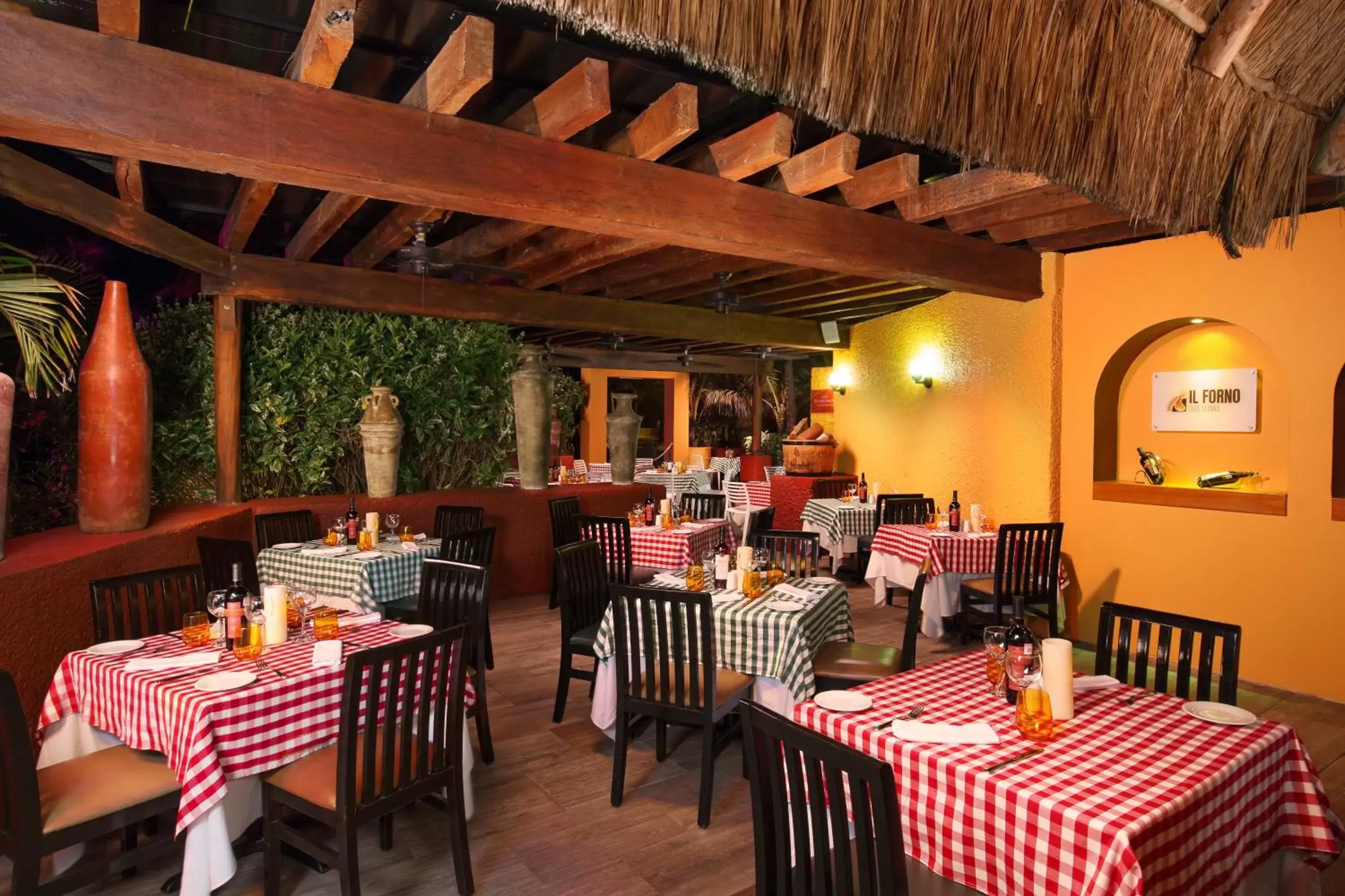 Restaurant/Places to Eat in Grand Oasis Cancun - All Inclusive