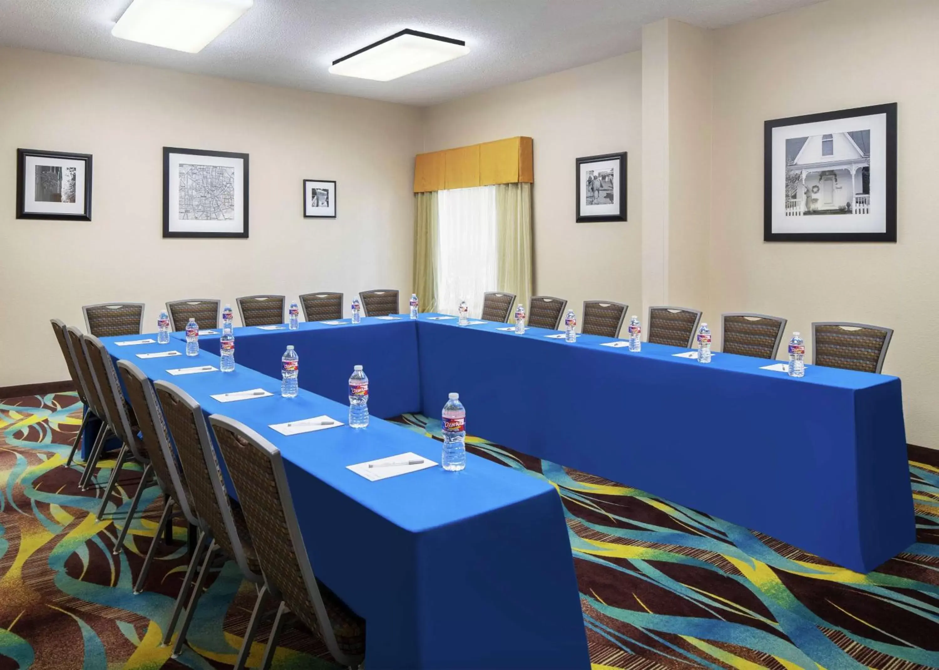 Meeting/conference room in Hampton Inn Dallas Irving Las Colinas