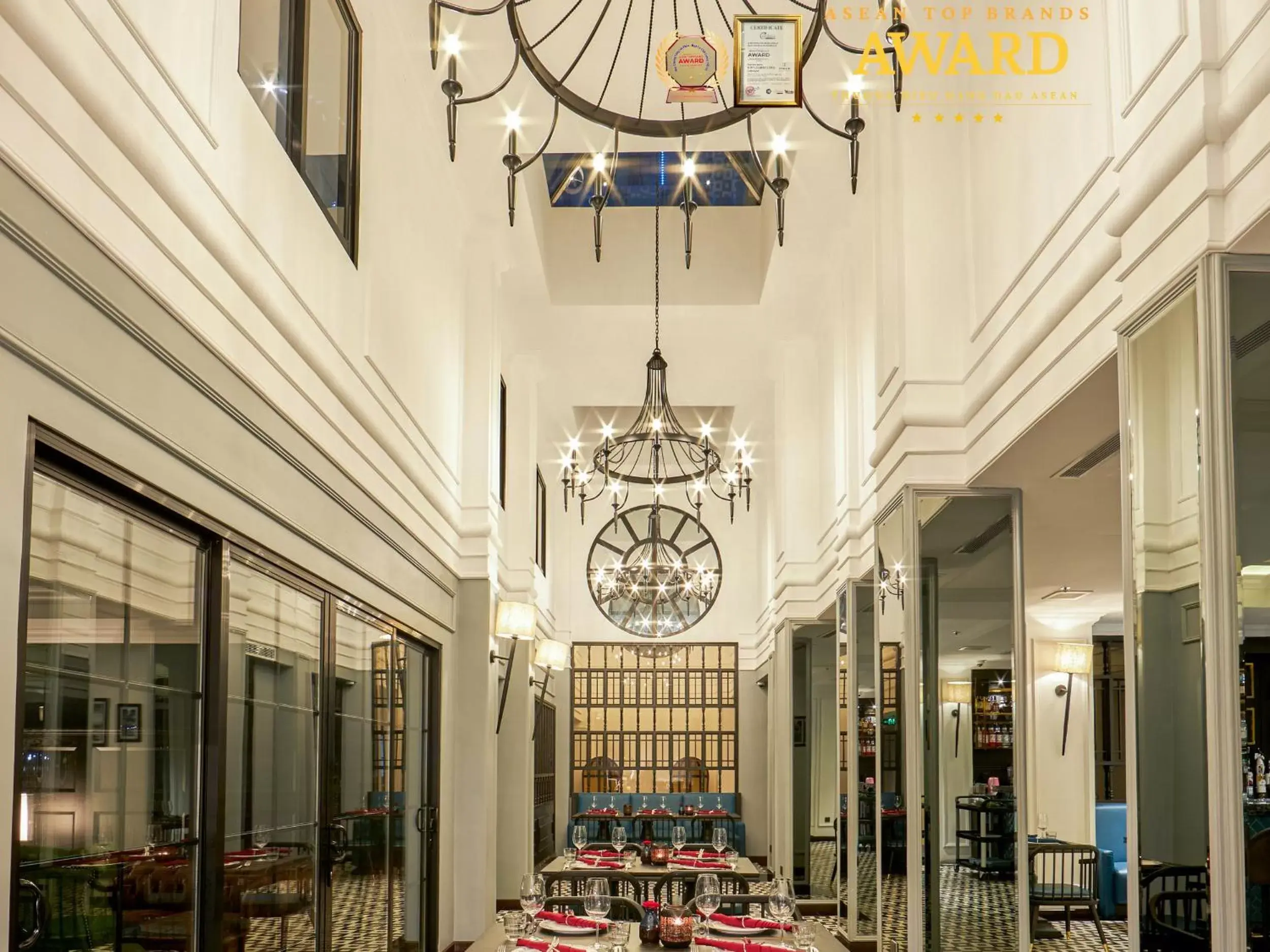 Restaurant/places to eat in Hotel DMelin Restaurant/places to eat in Hotel DMelin