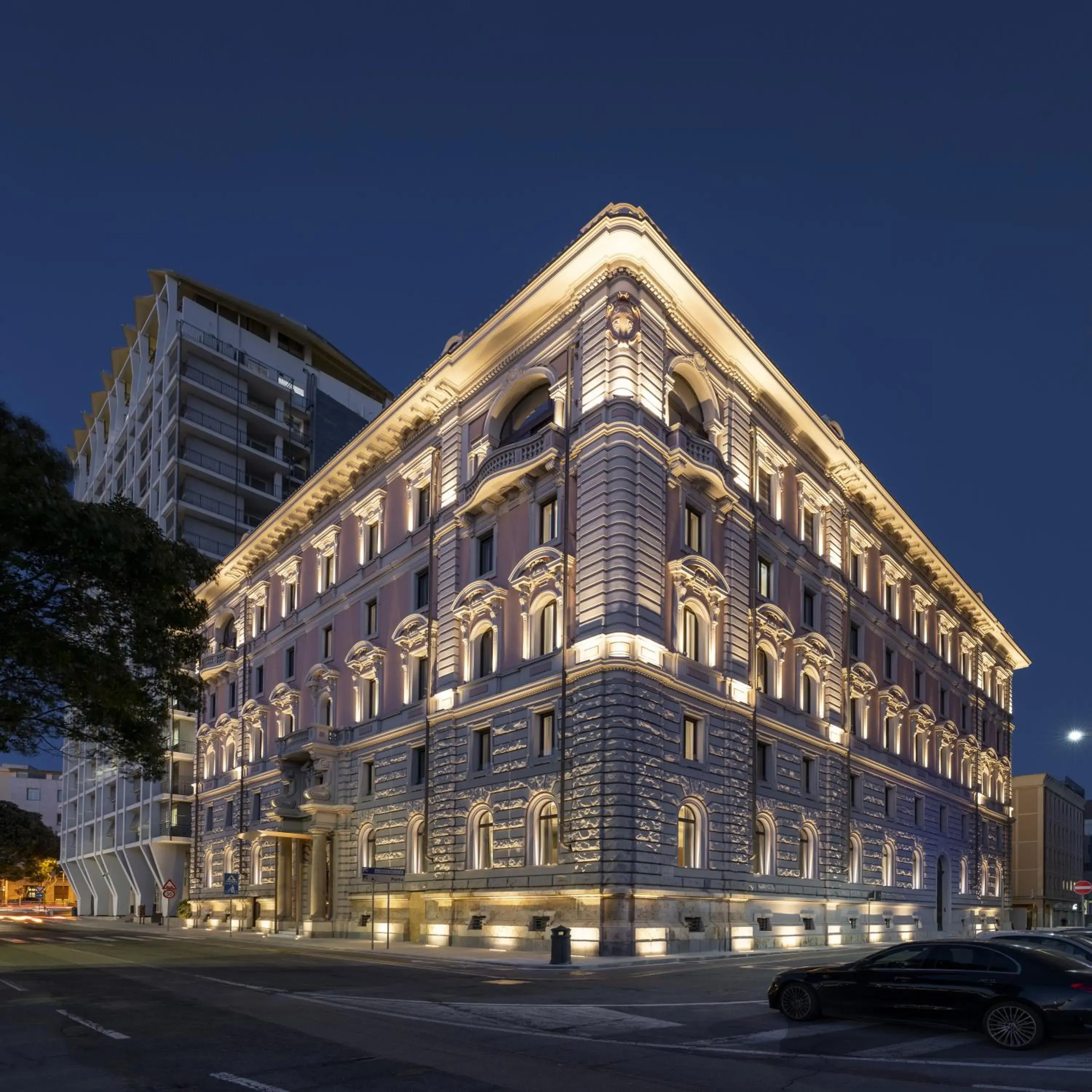 Facade/entrance, Property Building in Palazzo Tirso Cagliari Mgallery