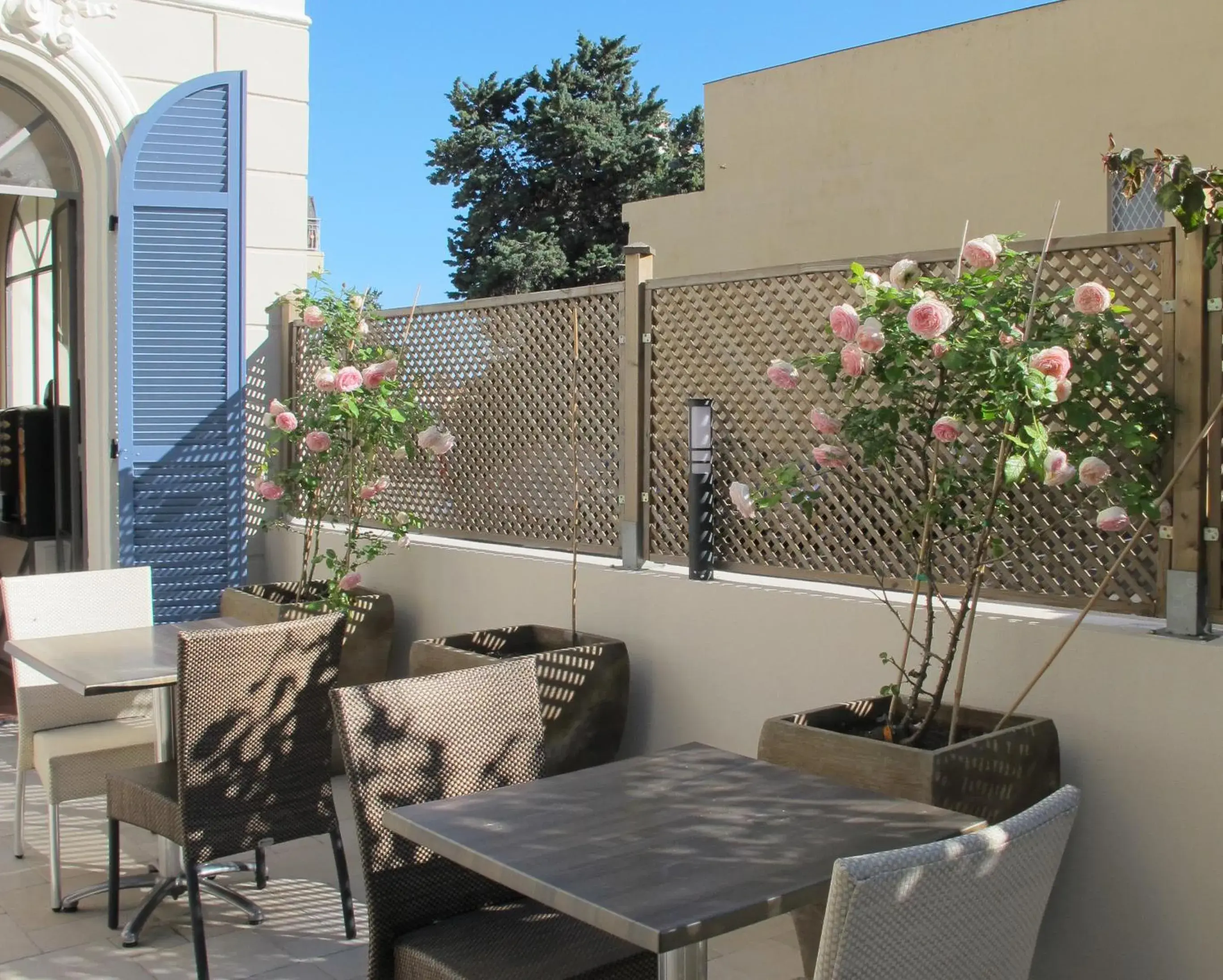 Balcony/Terrace in Hotel Le Havre Bleu