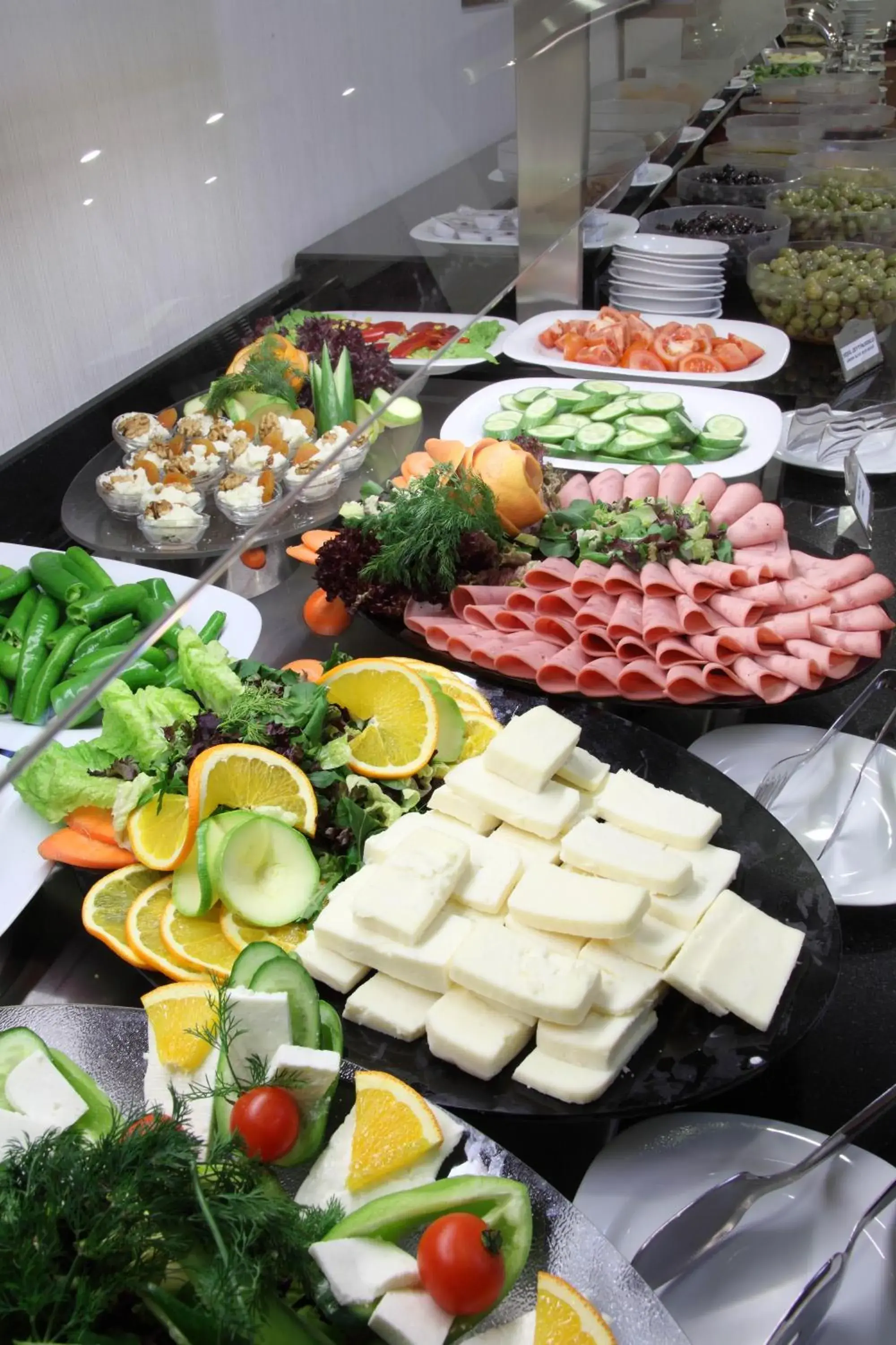 Food and drinks in Hotel Senbayrak City