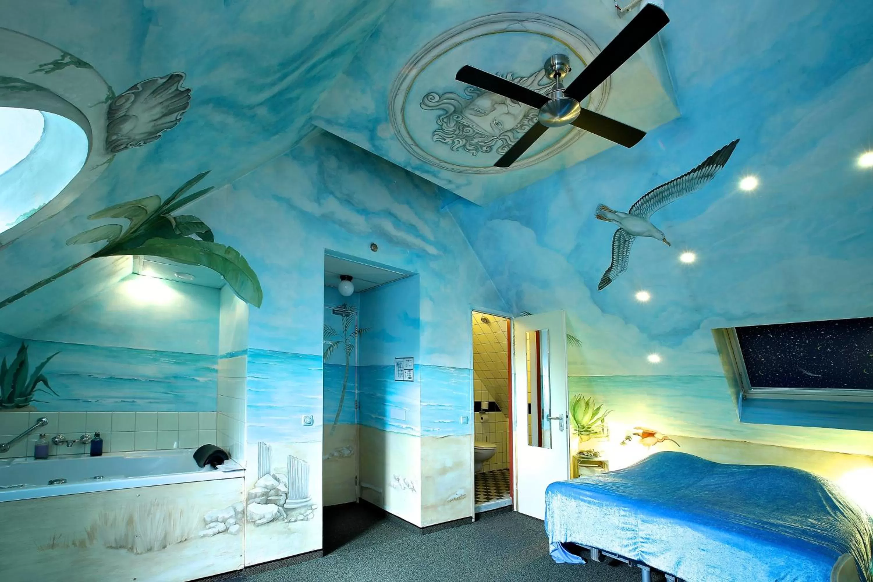 Bed in Hotel de Plataan Delft Centrum