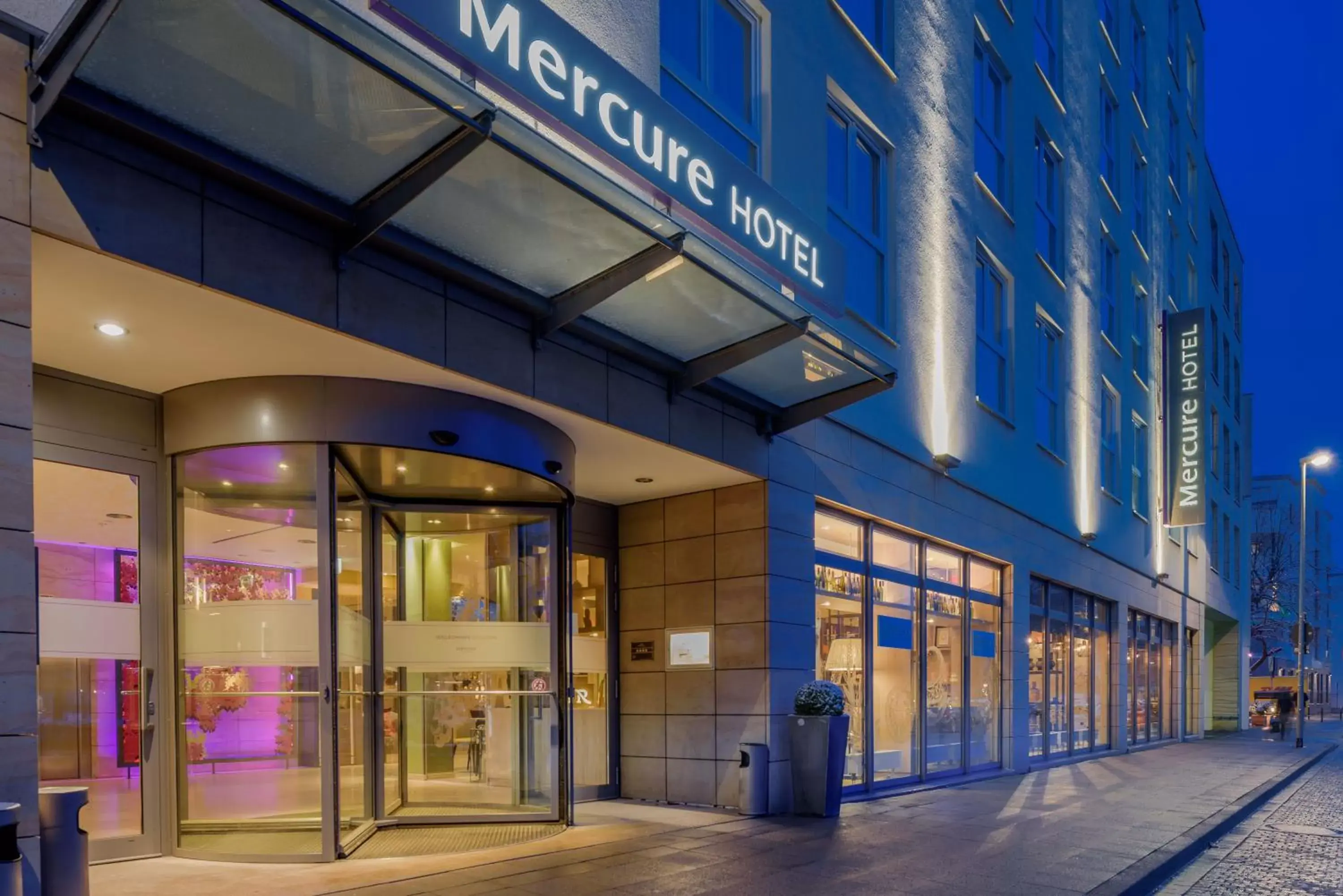 Facade/entrance in Mercure Hotel Hannover Mitte