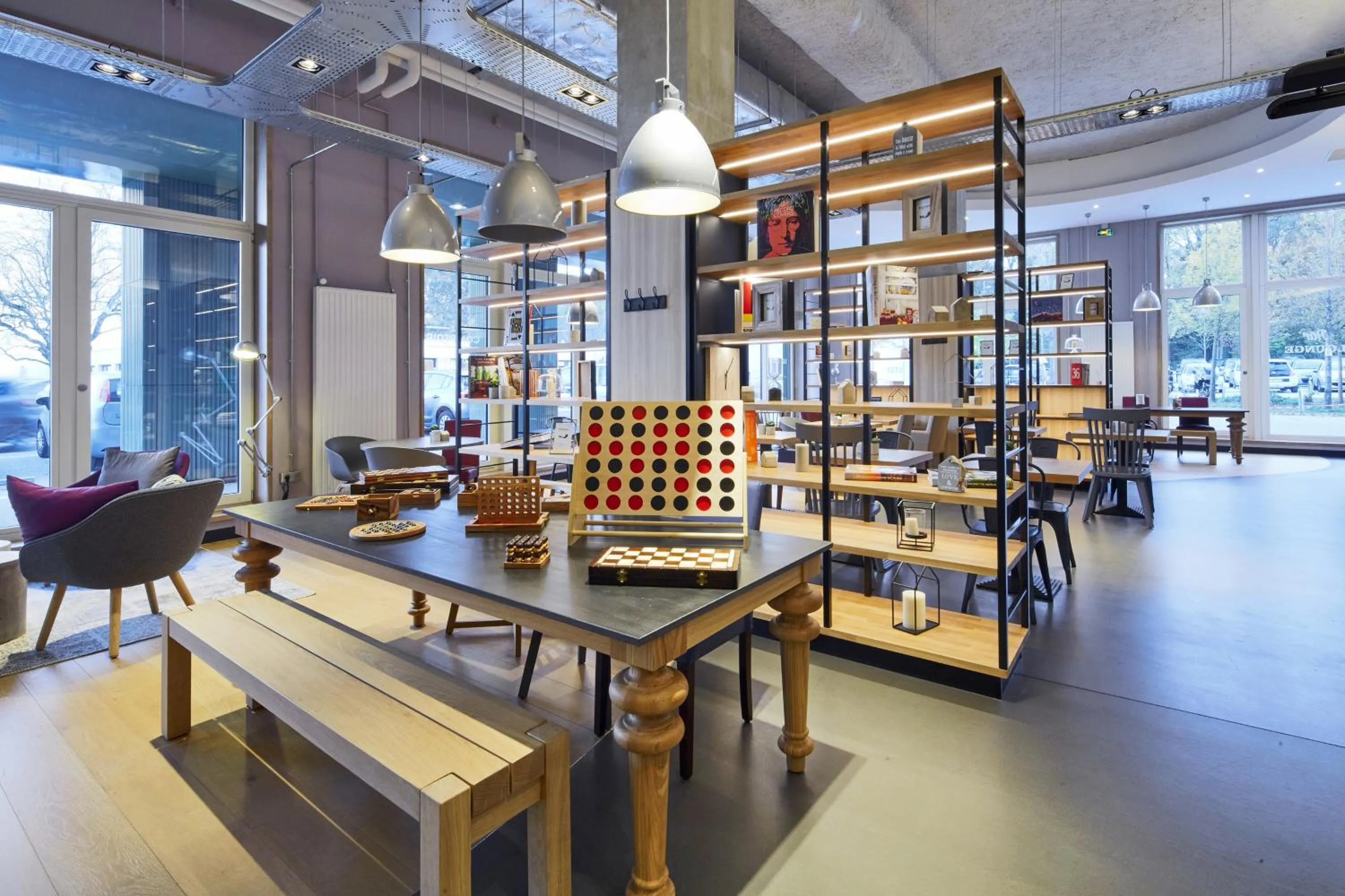 Entertainment in Campanile PRIME - Paris Saclay