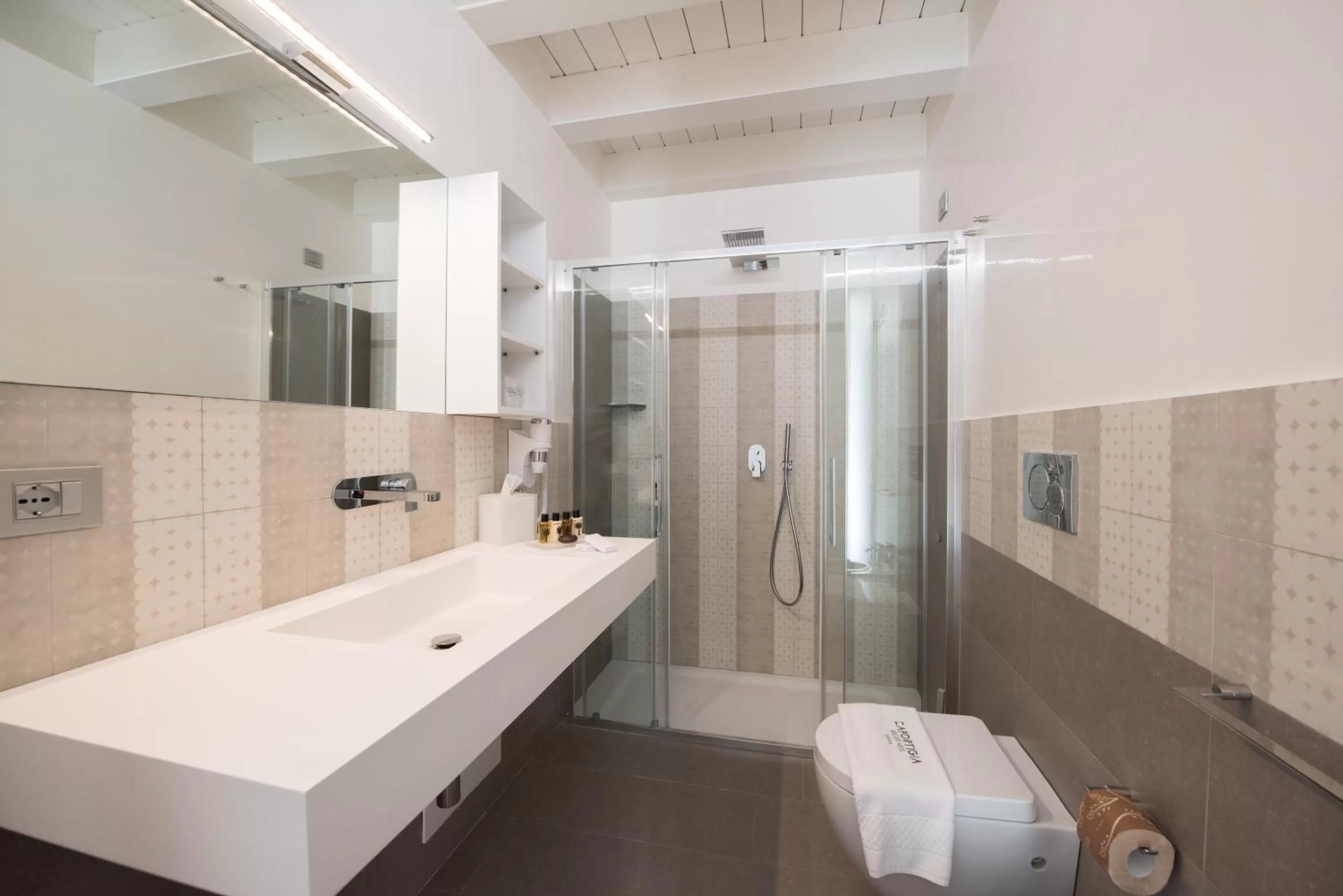 Bathroom in Caportigia Boutique Hotel