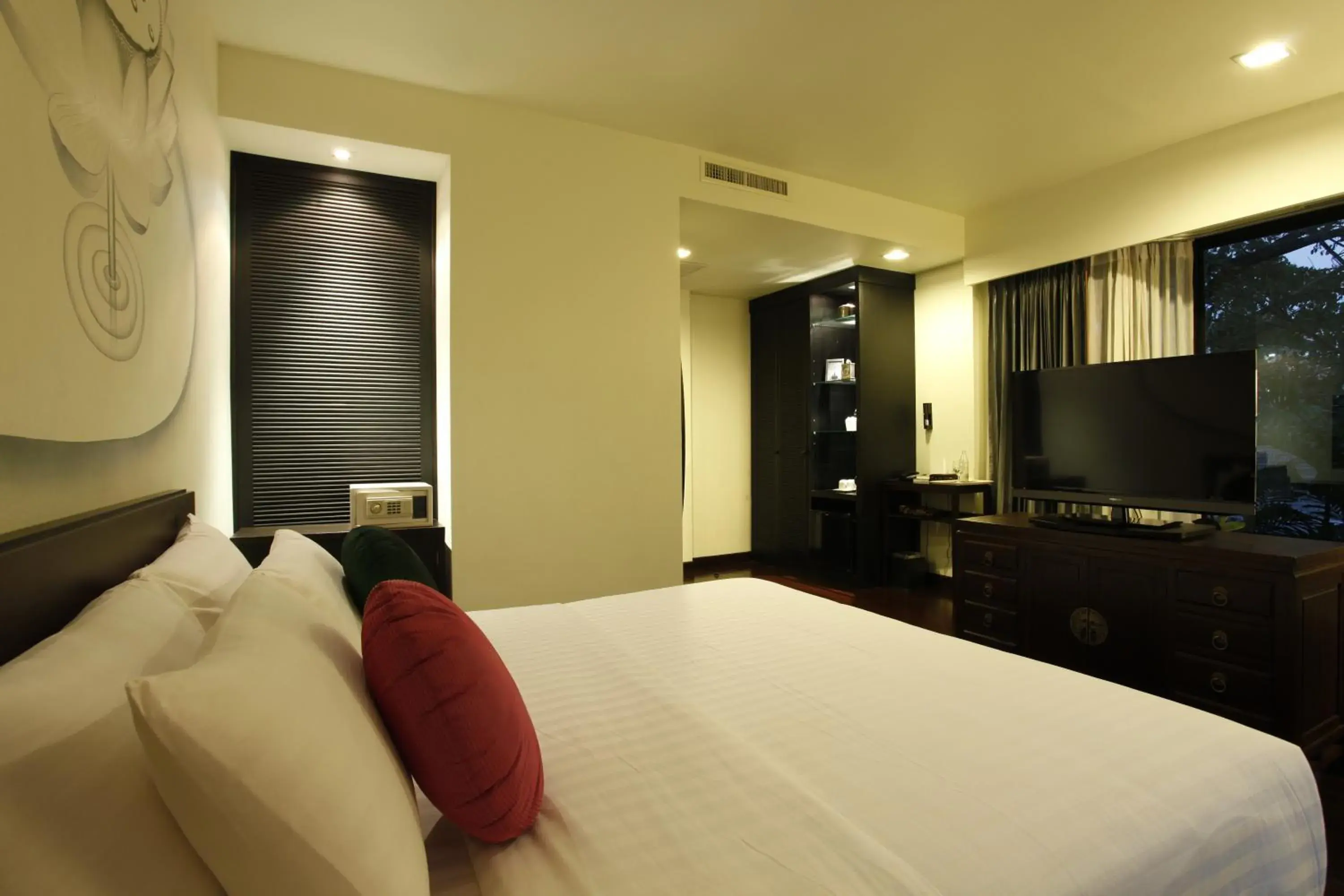 Deluxe Double or Twin Room with Garden View in Makka Hotel